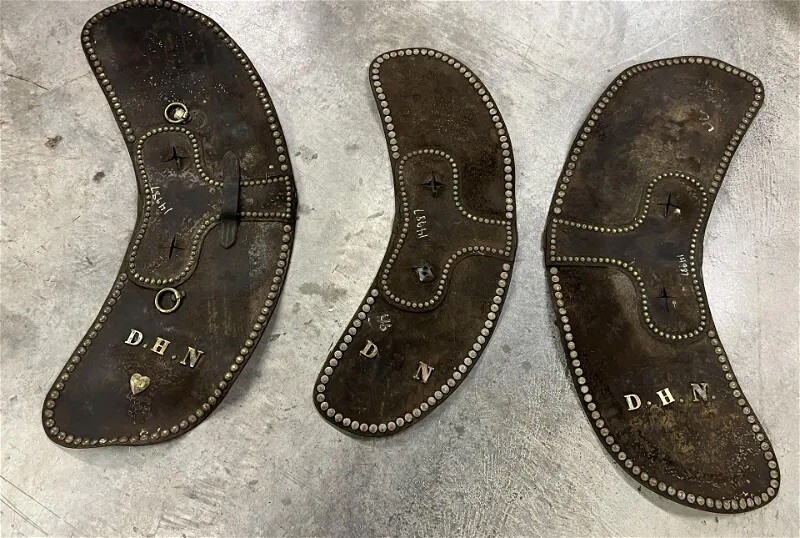 RARE ID'D CIVIL WAR OFFICER HORSE LEATHER SADDLE UNDERCARRIAGE RARE ID'D CIVIL WAR OFFICER HORSE LEATHER SADDLE UNDERCARRIAGE