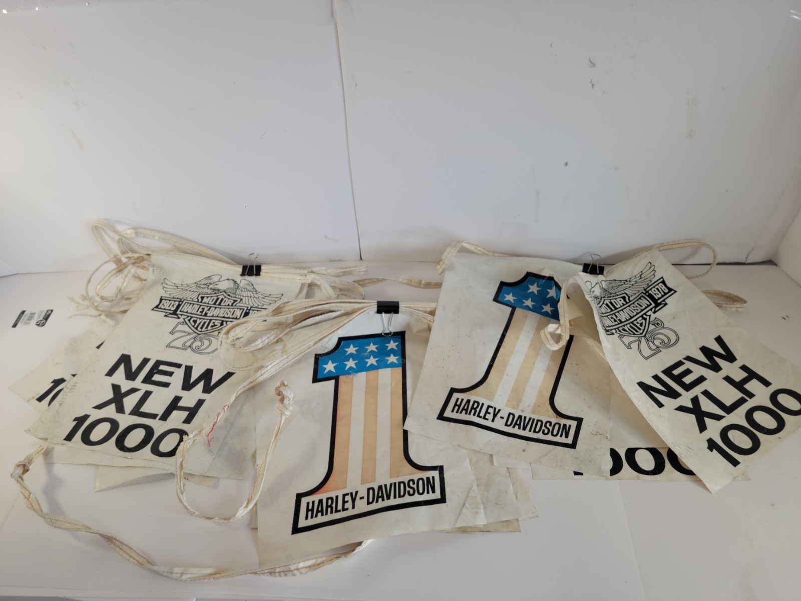 1978 Harley-Davidson 75th Anniversary XLH 1000 Dealer Pennant Bunting 1978 Harley-Davidson 75th Anniversary XLH 1000 Dealer Pennant Bunting