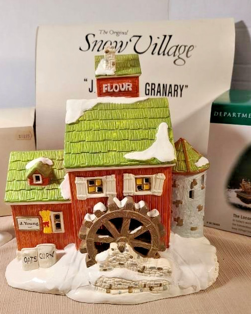 Department 56 Original Snow Village 1989 J. YOUNG'S GRANARY #51497 Retired w/Box