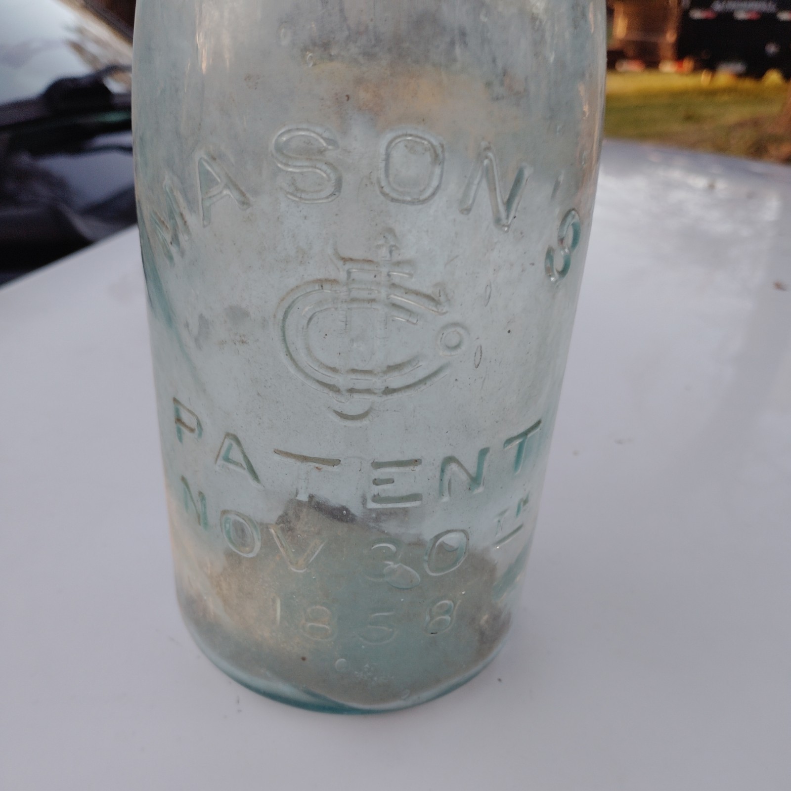 ANTIQUE MASON\'S PATENT NOV 30TH 1858 GREEN GLASS MISSING LID