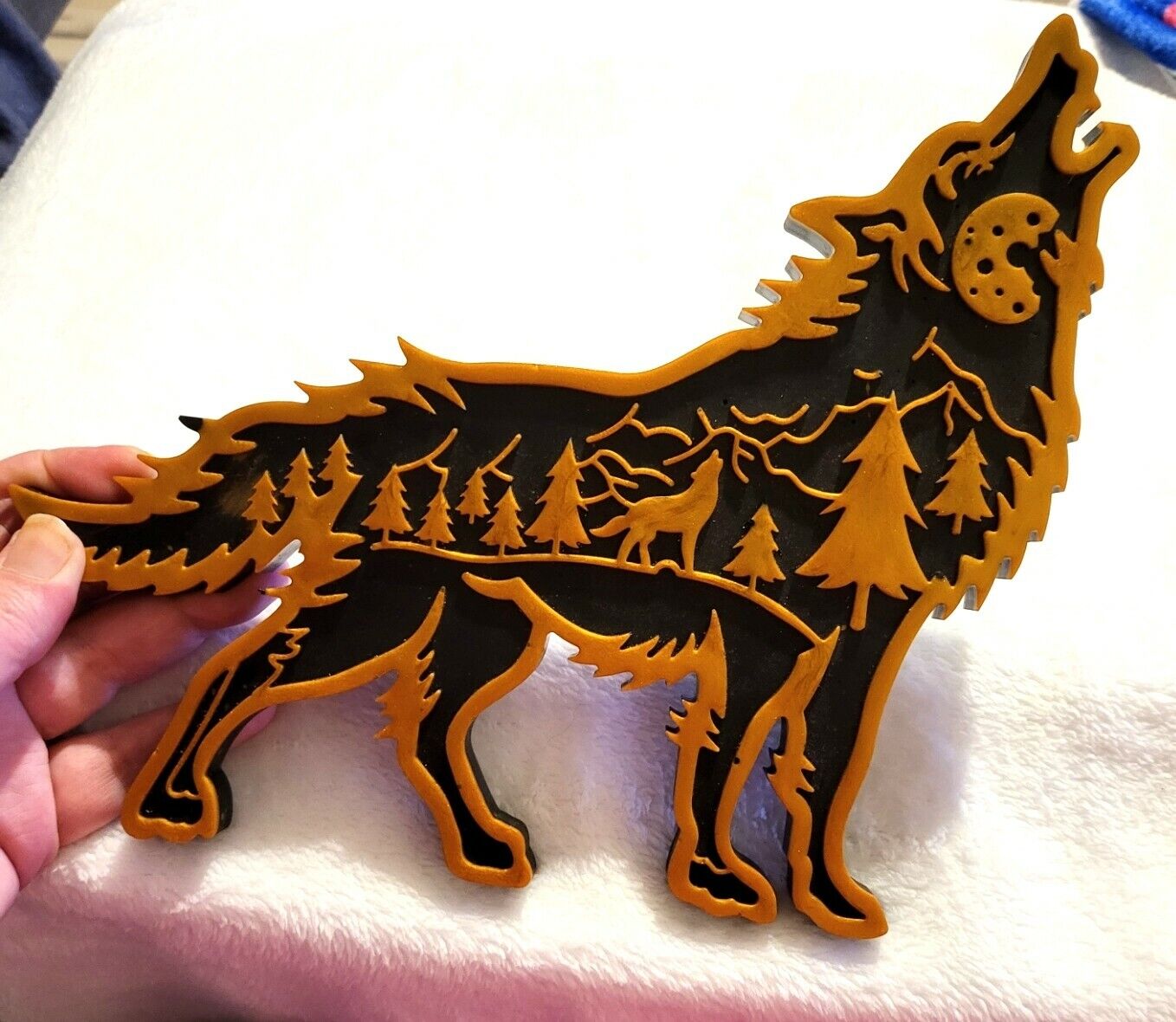 Lone Wolf Whistling Moon Ornament Resin