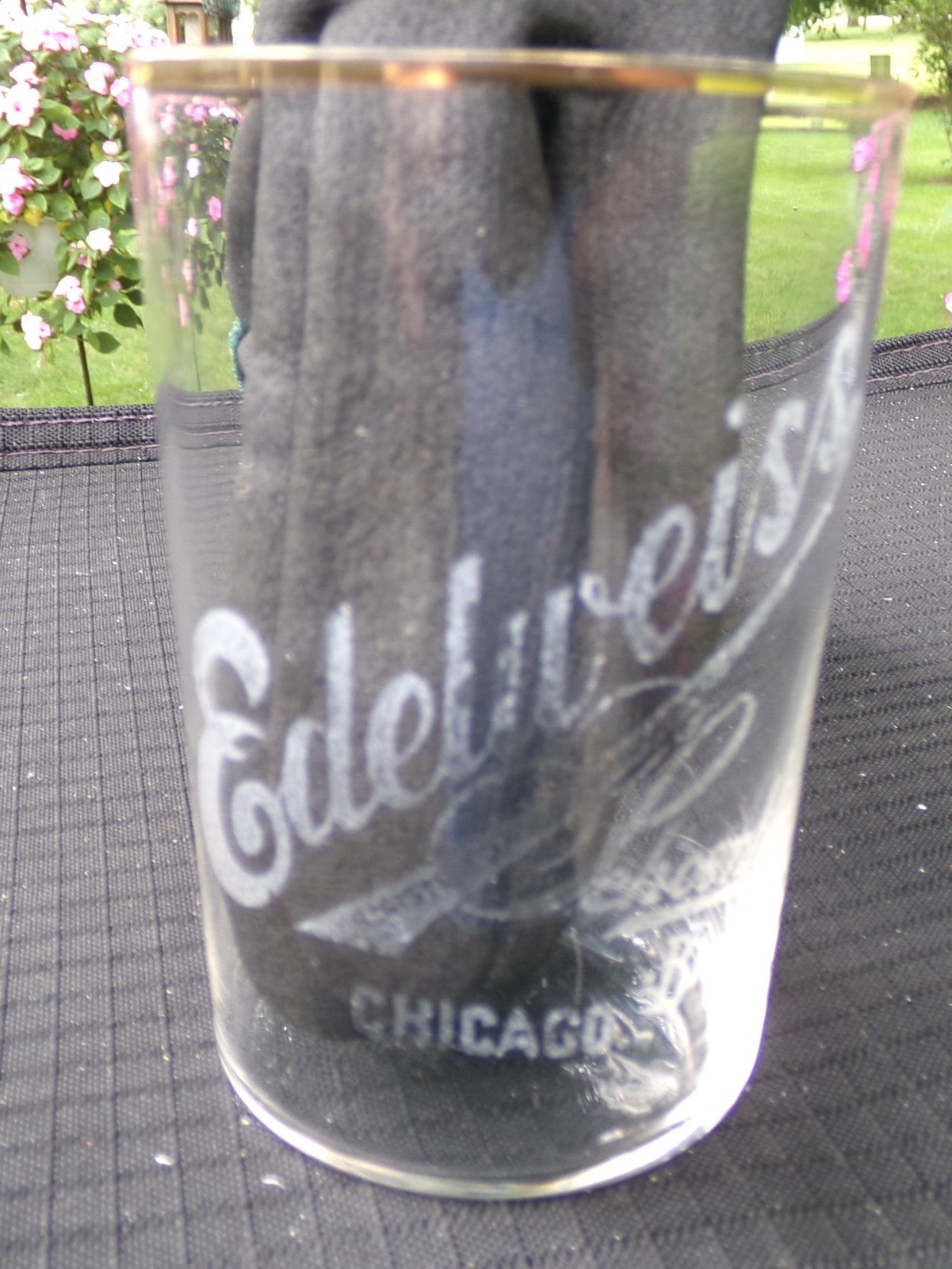 Pre. Dep. Edelweiss Schoenhofen Chicago Etched Glass Beer Goblet Excellent.Gold