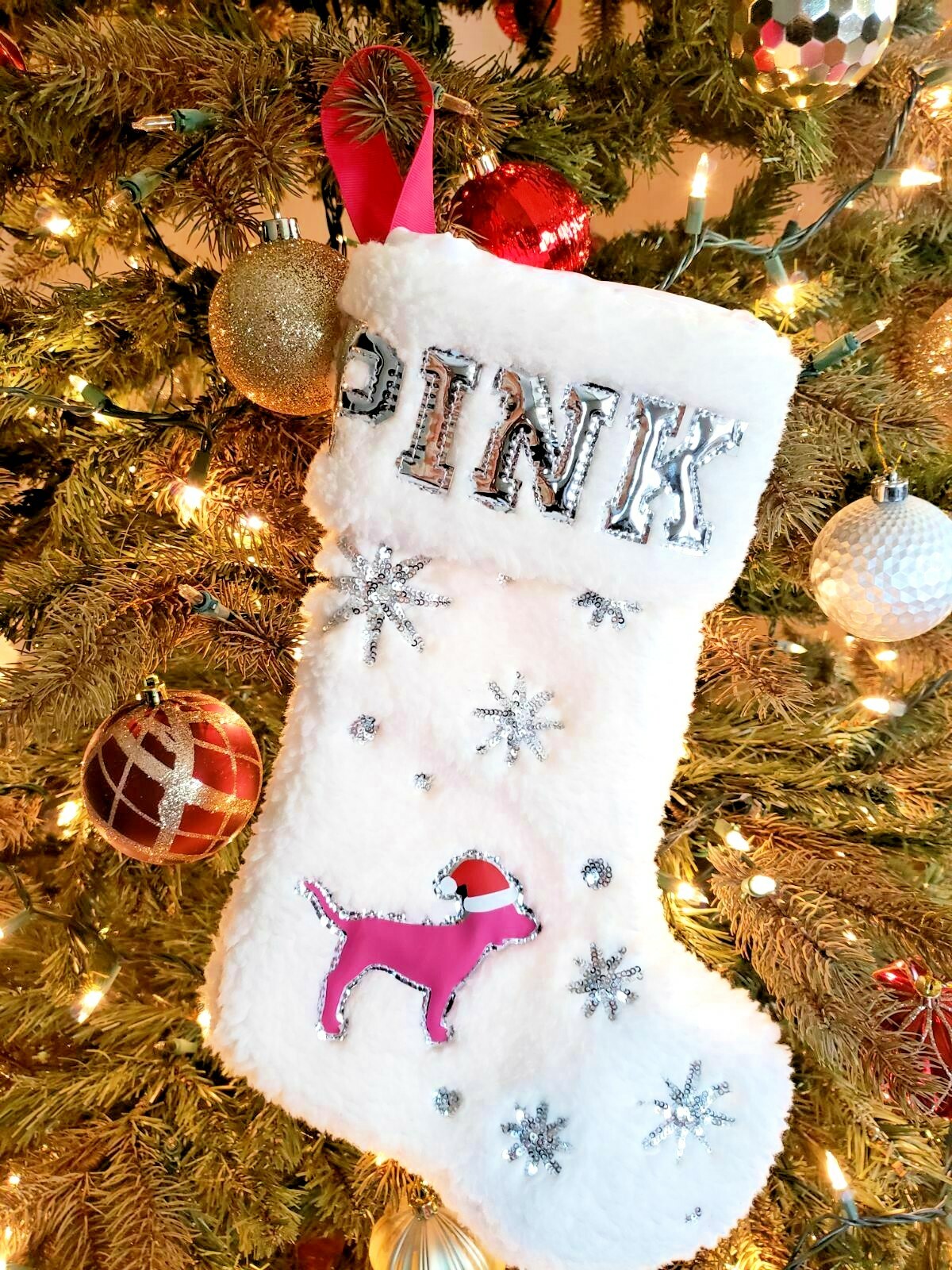 2019 Victoria's Secret Pink Sequin Clause Bling Dog White Sherpa Limited Edition