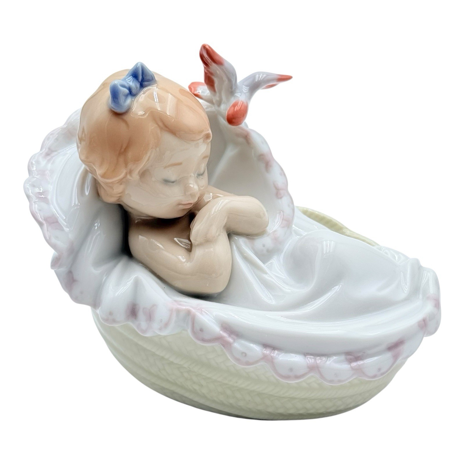 Lladro Comforting Dreams Porcelain Figurine #6710 Baby Girl In Carriage MINT Lladro Comforting Dreams Porcelain Figurine #6710 Baby Girl In Carriage MINT