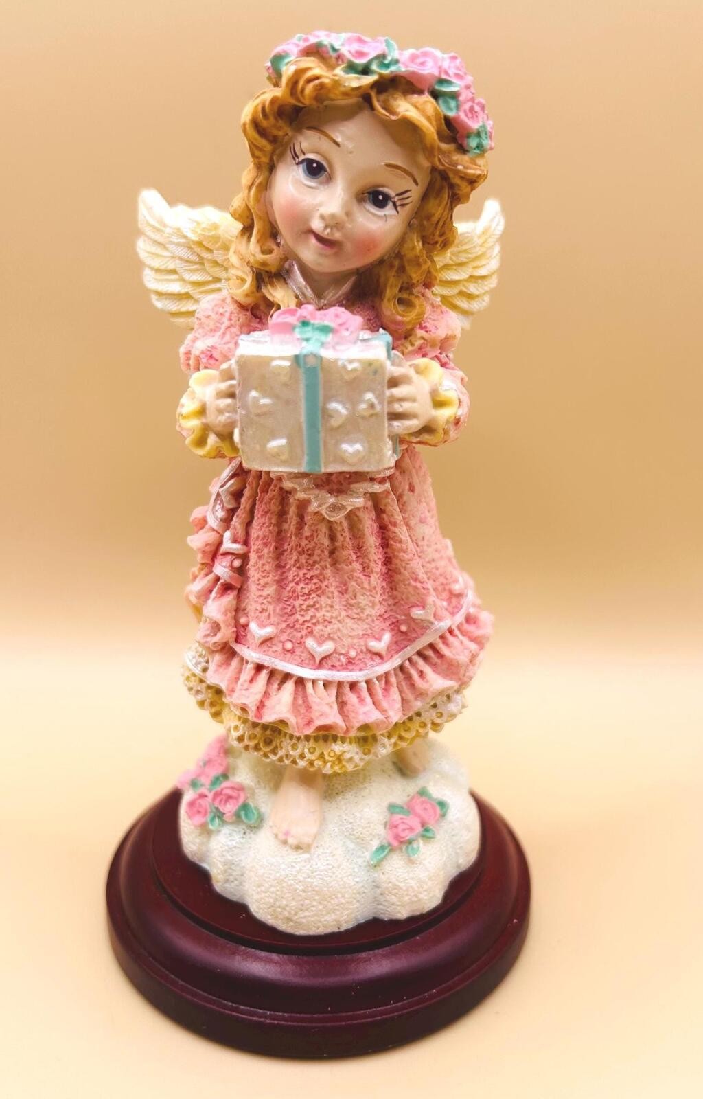Vintage Christmas Angel Figurine 1996 with Original Box Vintage Christmas Angel Figurine 1996 with Original Box