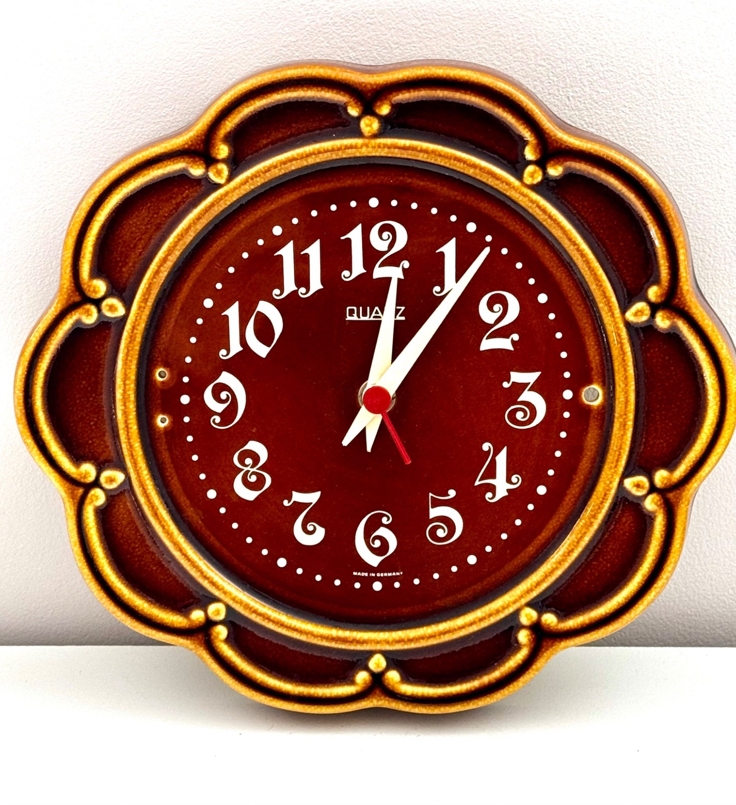 Vintage 1970s West German Ceramic Wall Clock – Model 3406 – Fat Lava Brown Flute