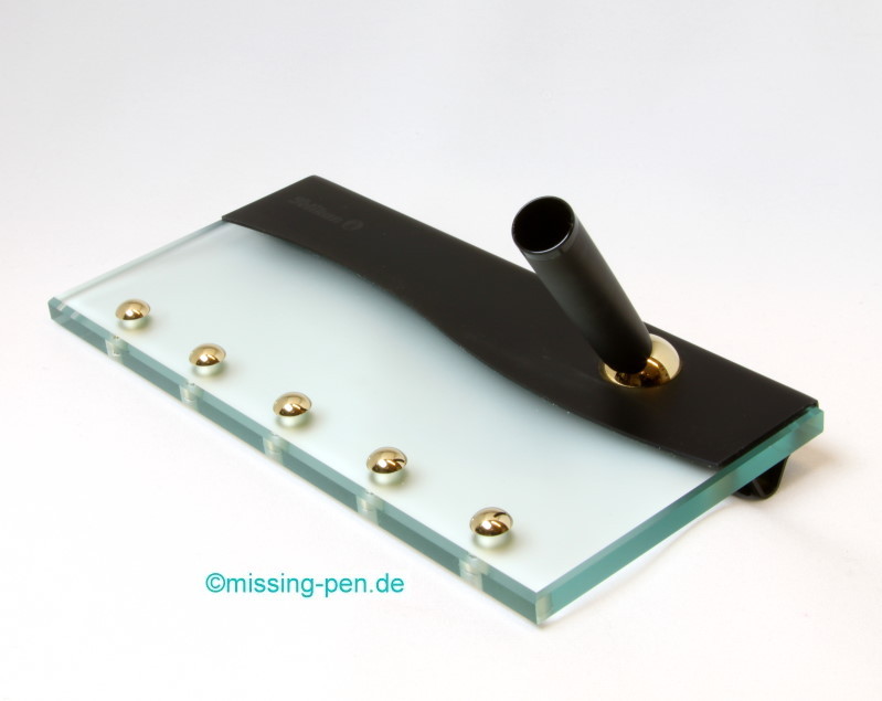 Pelikan Writing Instruments Rack BS1 for 1 Celebry pen (FP or BP) M400 or K800