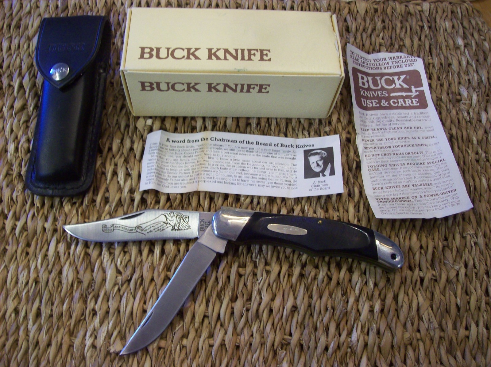 VINTAGE BUCK KNIFE 317 TRAILBLAZER 200th Anniversary Limited Run / Never Used