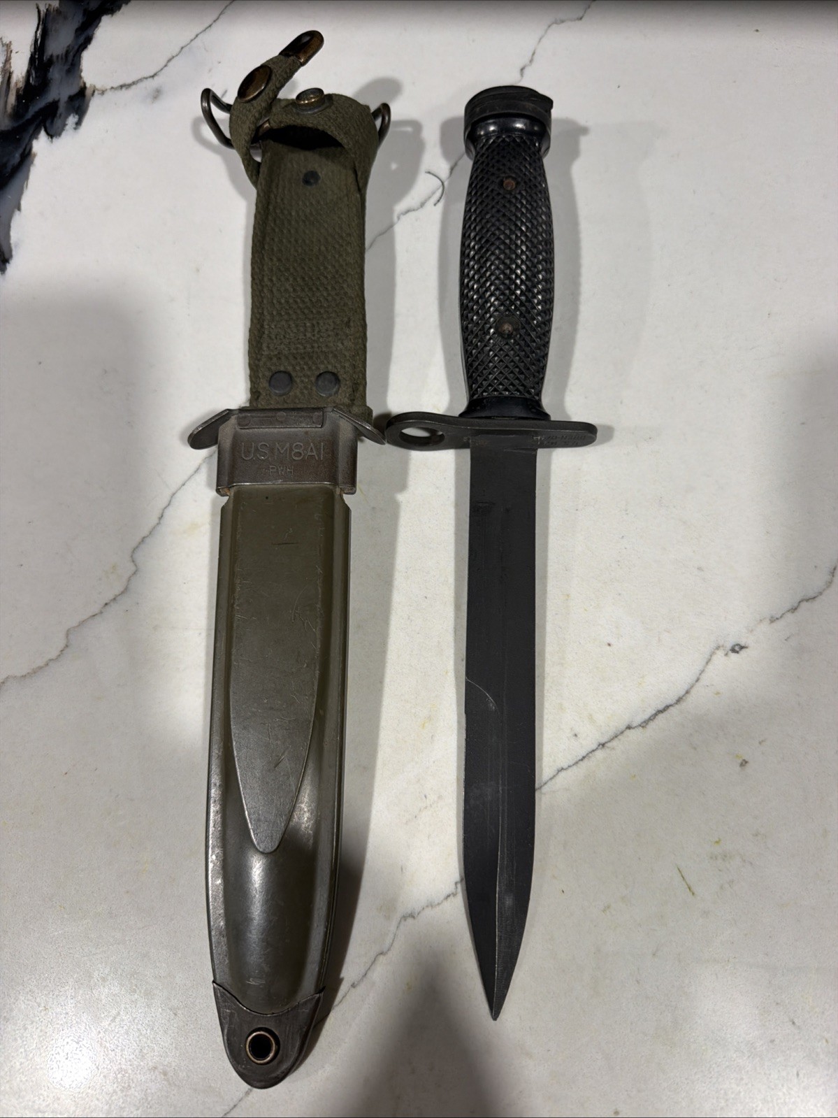 US-M4  Bayonet Knife &  US M8A1 Scabbard Sheath