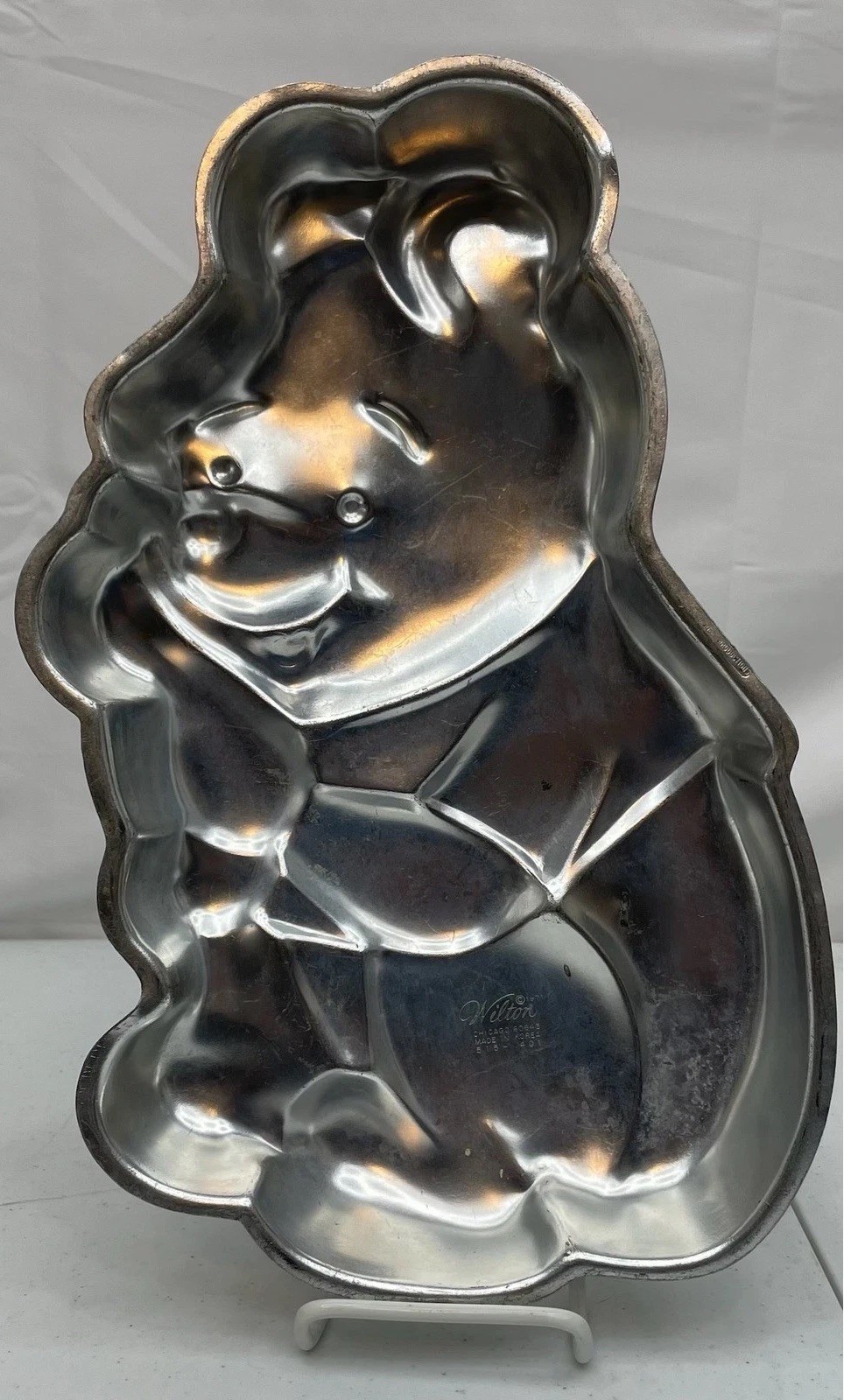 Vintage 1971 Wilton Winnie the Pooh Cake Pan Disney Aluminum Mold 515-401 READ