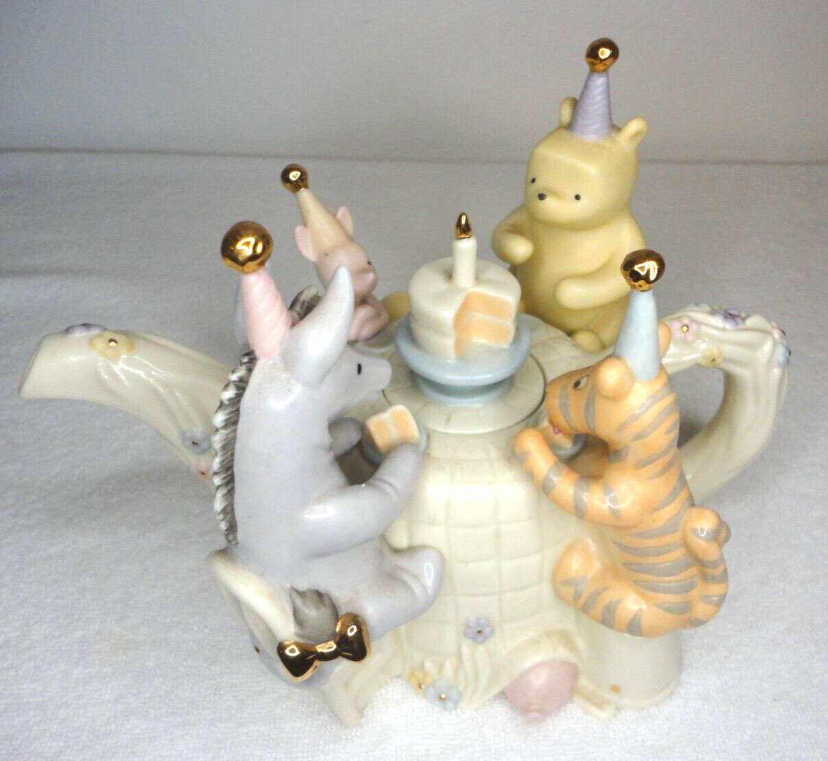 Lenox Pooh's Birthday Celebration Teapot Disney Retired - No Box