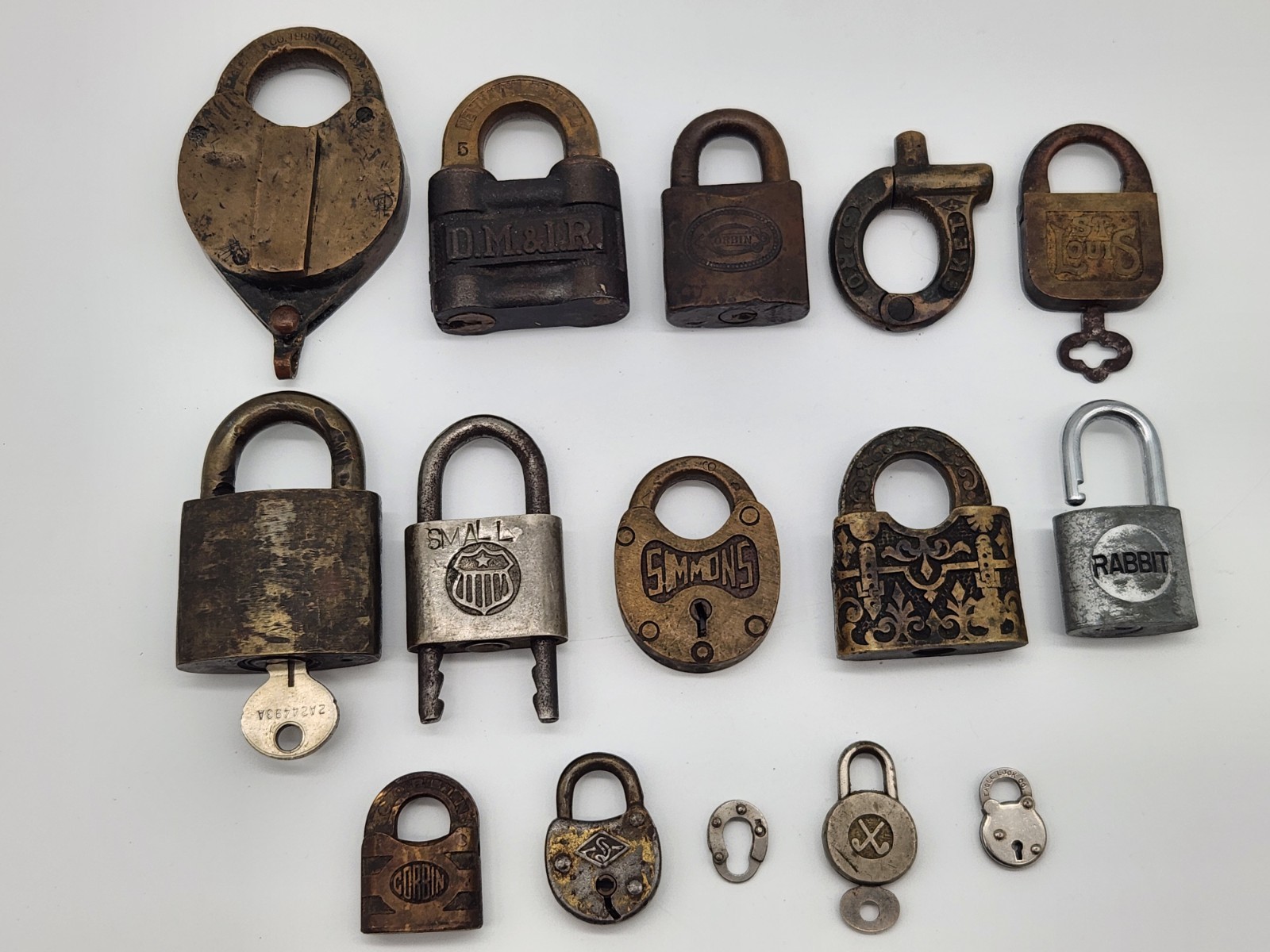 Lot Antique Vintage Lock Collection Sargent, Simons, Corbin, Sprocket Lot Antique Vintage Lock Collection Sargent, Simons, Corbin, Sprocket