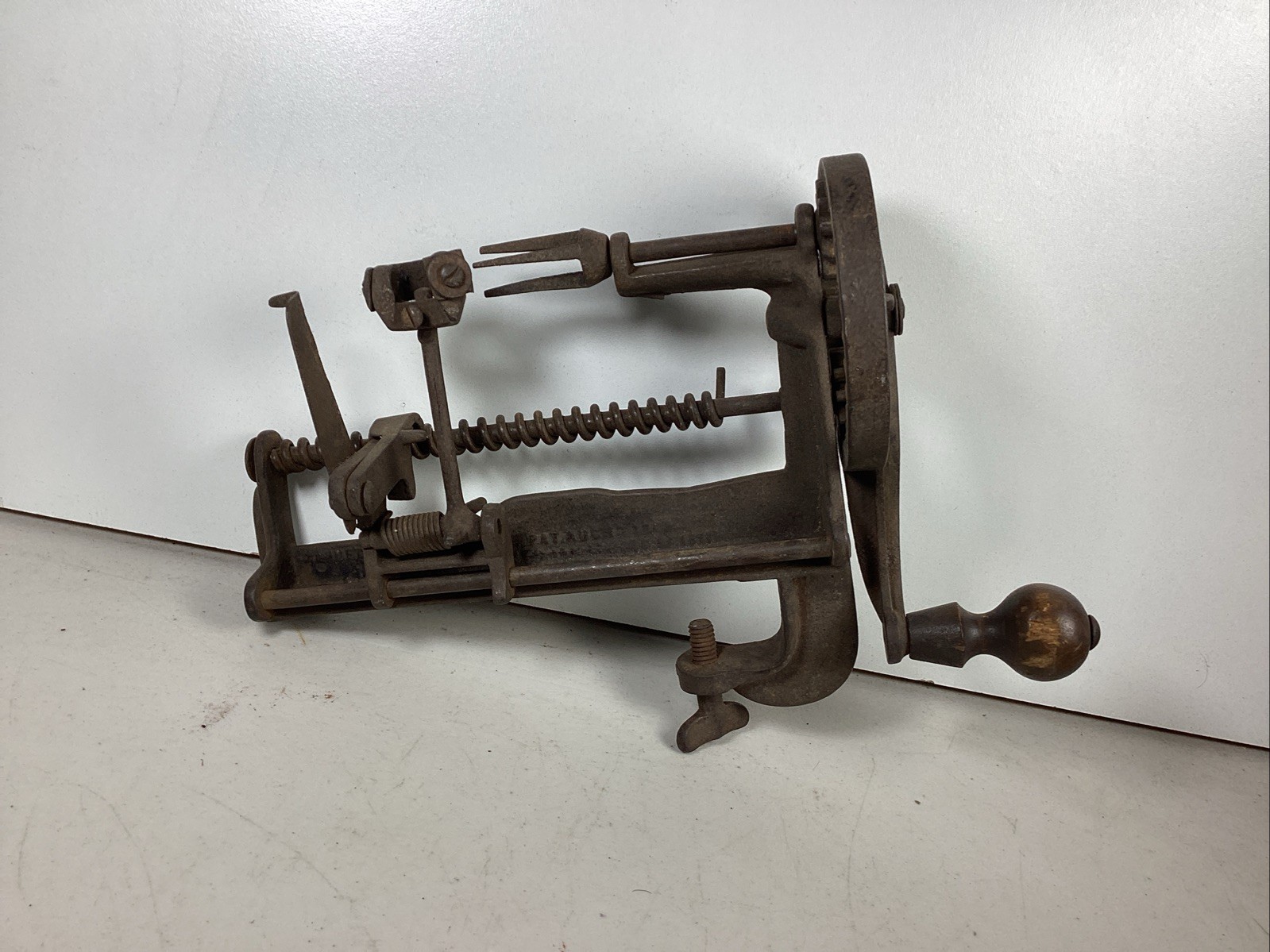 Antique Apple Cast Iron Peeler Goodell Co Pat Aug 10 1869  Works