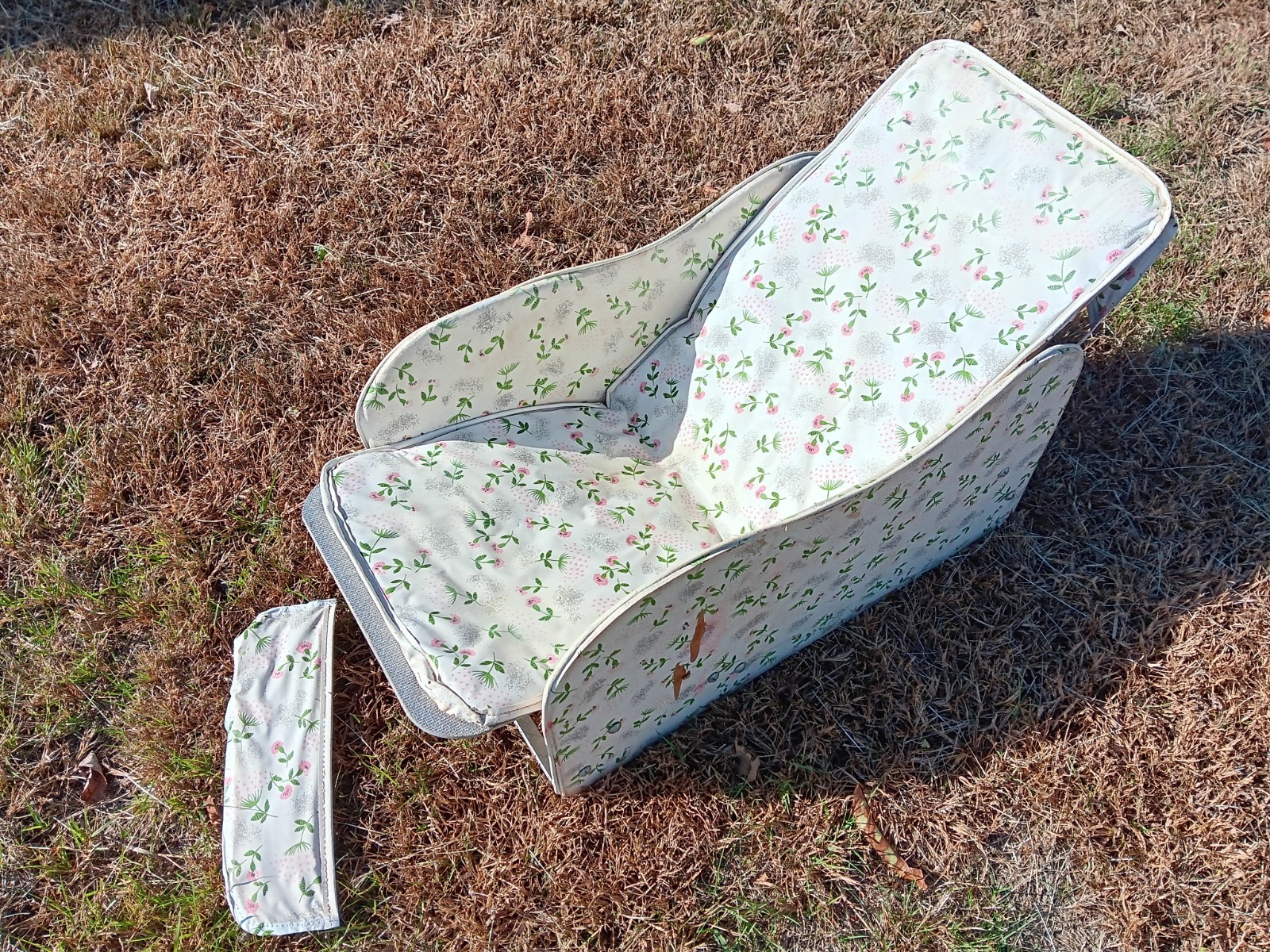 Vtg 1950s 1960s NIP N NAP  HTF Welsh Baby Holder Infant Carrier FLoral Pad RETRO