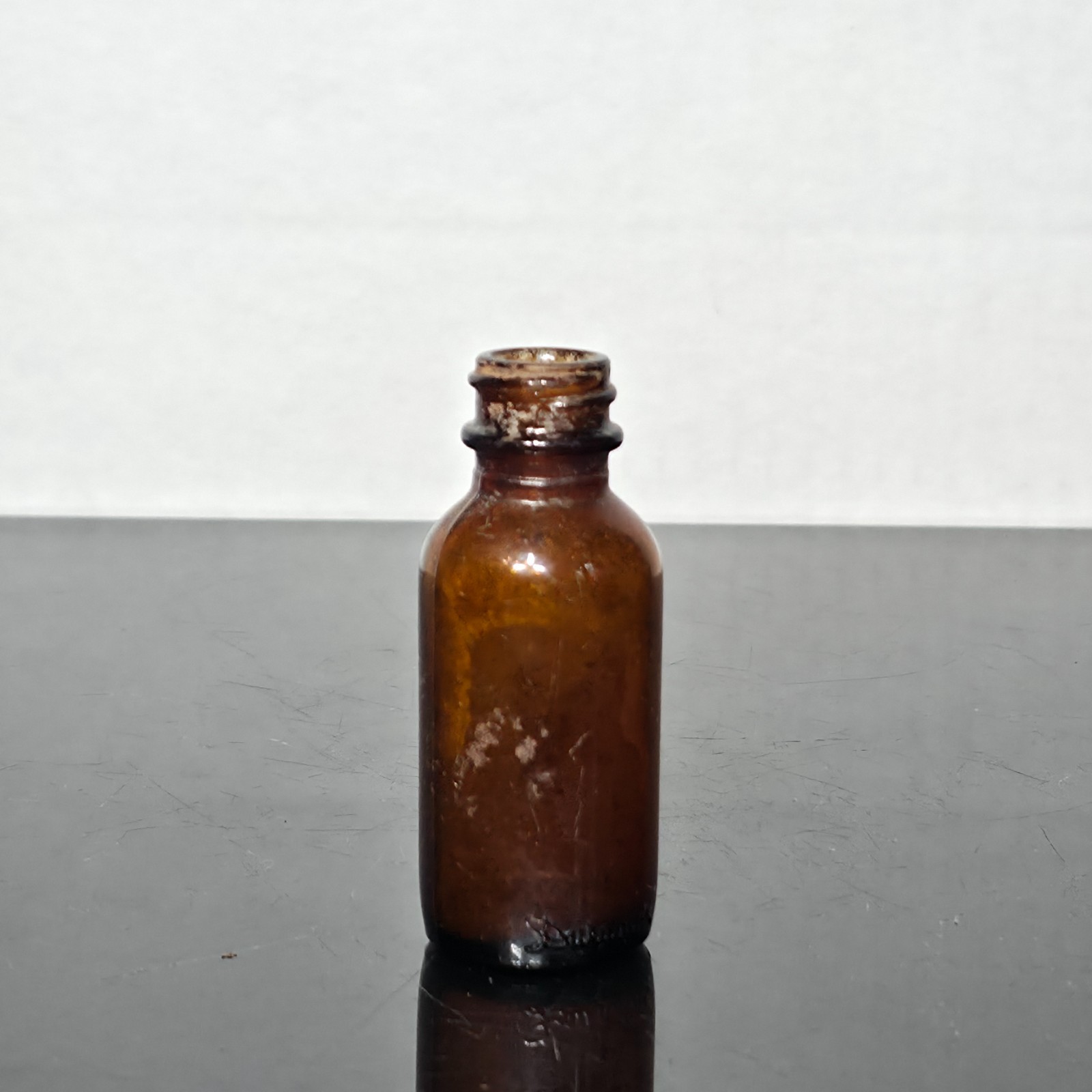 Antique Owens Illinois Duraglas Amber Glass Medicine Apothecary Bottle 1940s