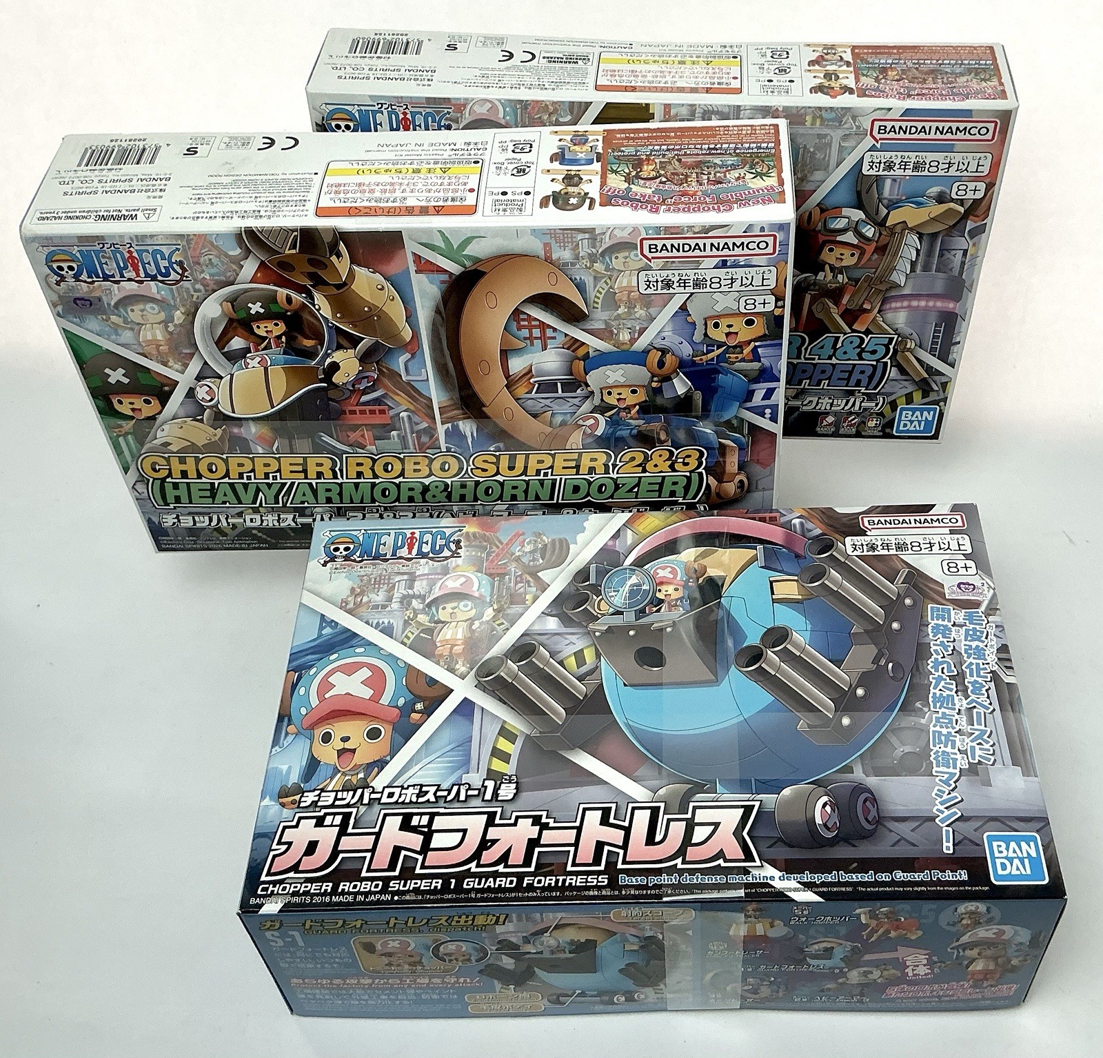 Bandai One Piece Chopper Robo Super 2&3, 4&5 & Guard Fortress Model Kits. MIB Bandai One Piece Chopper Robo Super 2&3, 4&5 & Guard Fortress Model Kits. MIB