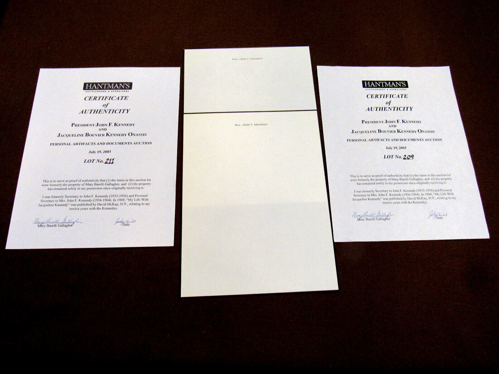 JACQUELINE KENNEDY ONASSIS MRS. JFK VTG PERSONAL ARTIFACT STATIONERY LAST SET
