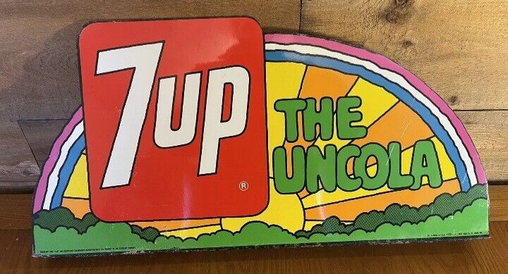 VINTAGE U.S.A. 1971 7 UP THE UNCOLA METAL FLANGE RAINBOW PETER MAXX ART SIGN OLD