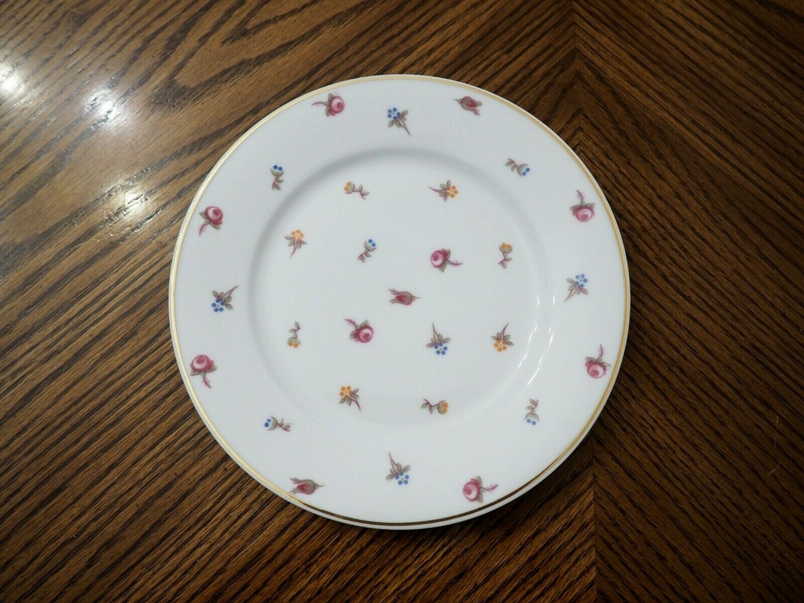Vtg U C LIMOGES France Label de Qualite Flowers All Over Salad/Dessert Plate 