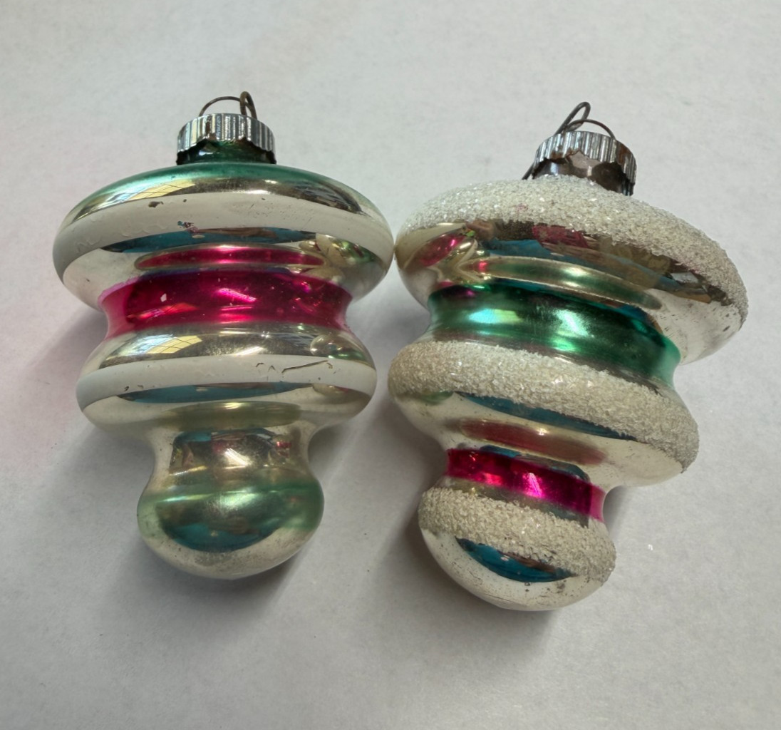 2 VTG SHINY BRITE UFO TORNADO LANTERN Glass Ornaments MICA Christmas 1950s 2