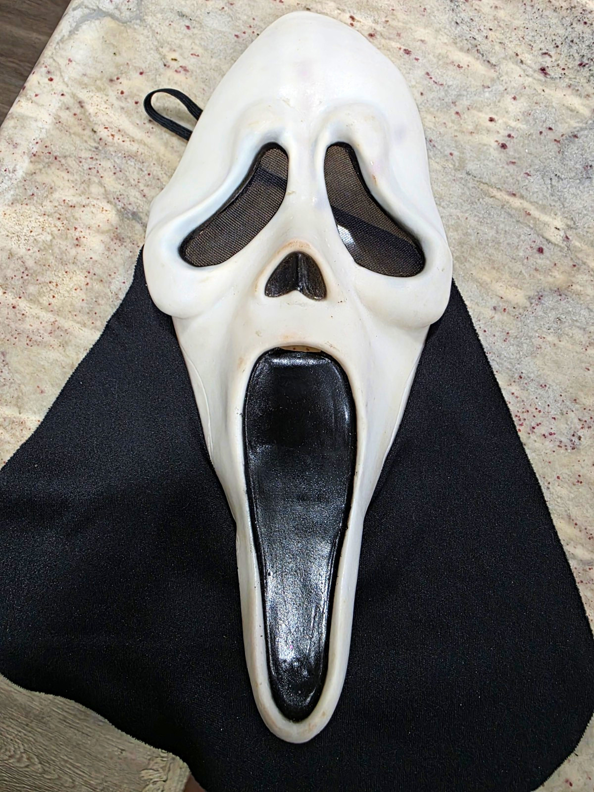 Fun World Div Ghostface Scream Mask Poly Shroud Gen 2 Fearsome Faces Fun World Div Ghostface Scream Mask Poly Shroud Gen 2 Fearsome Faces