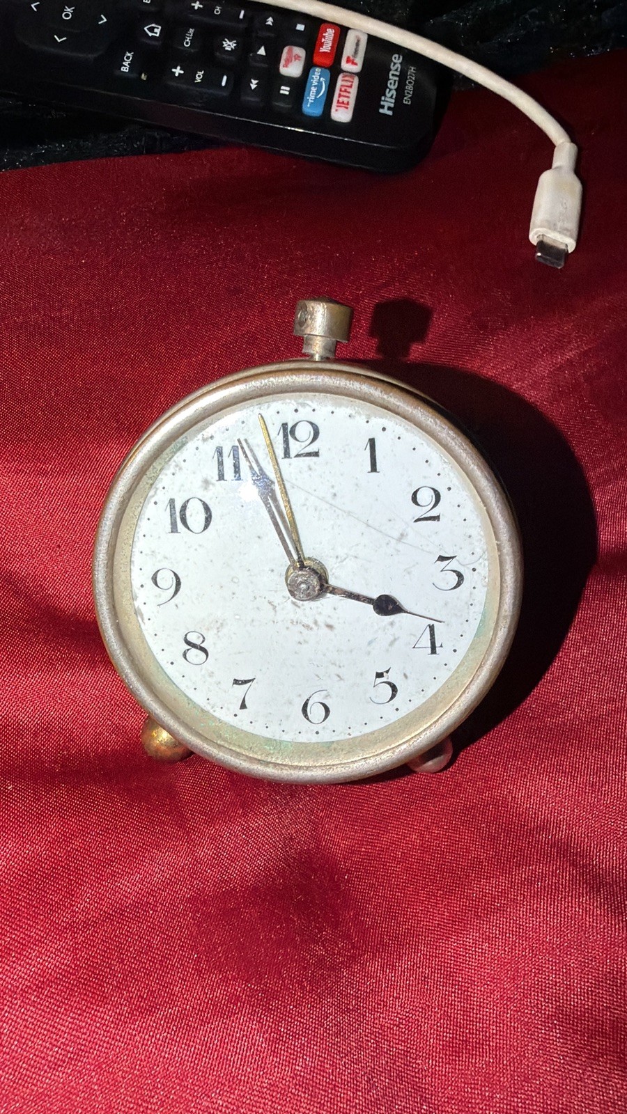 SMALL MASON & SULLIVAN CLOCK NOT WORKING 