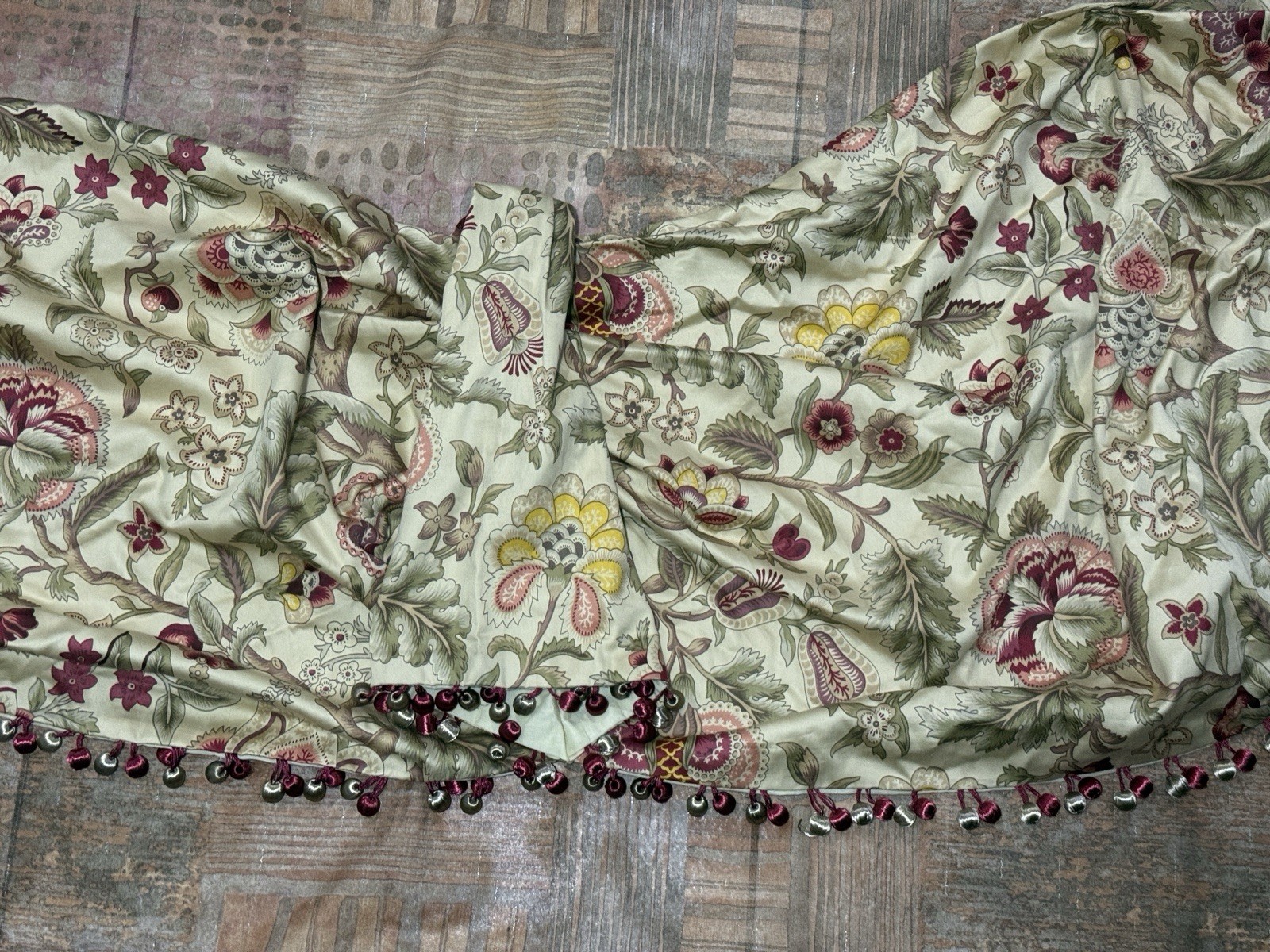 Waverly Valance Swag Imperial Dress Jacobean Floral Ball Fringe 52x 22\