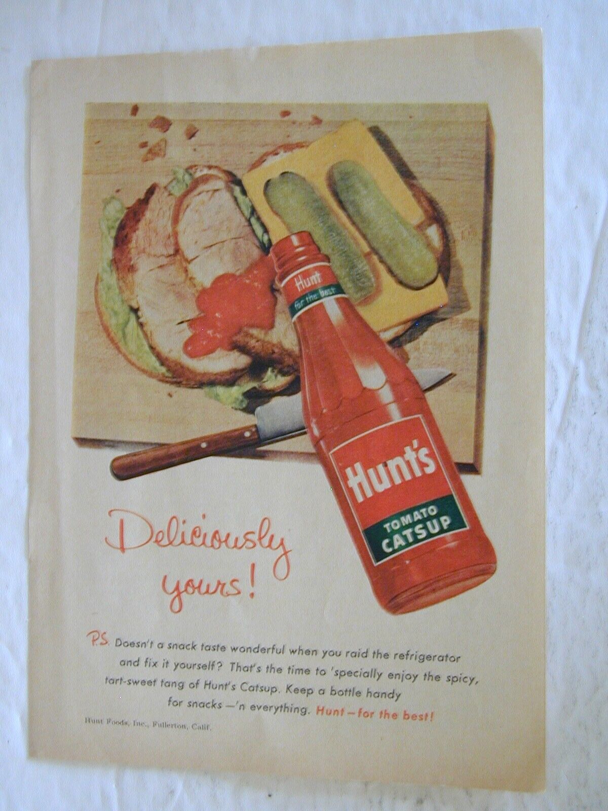 1955 HUNT'S TOMATO CATSUP DELICIOUSLY YOURS VINTAGE PRINT AD L045