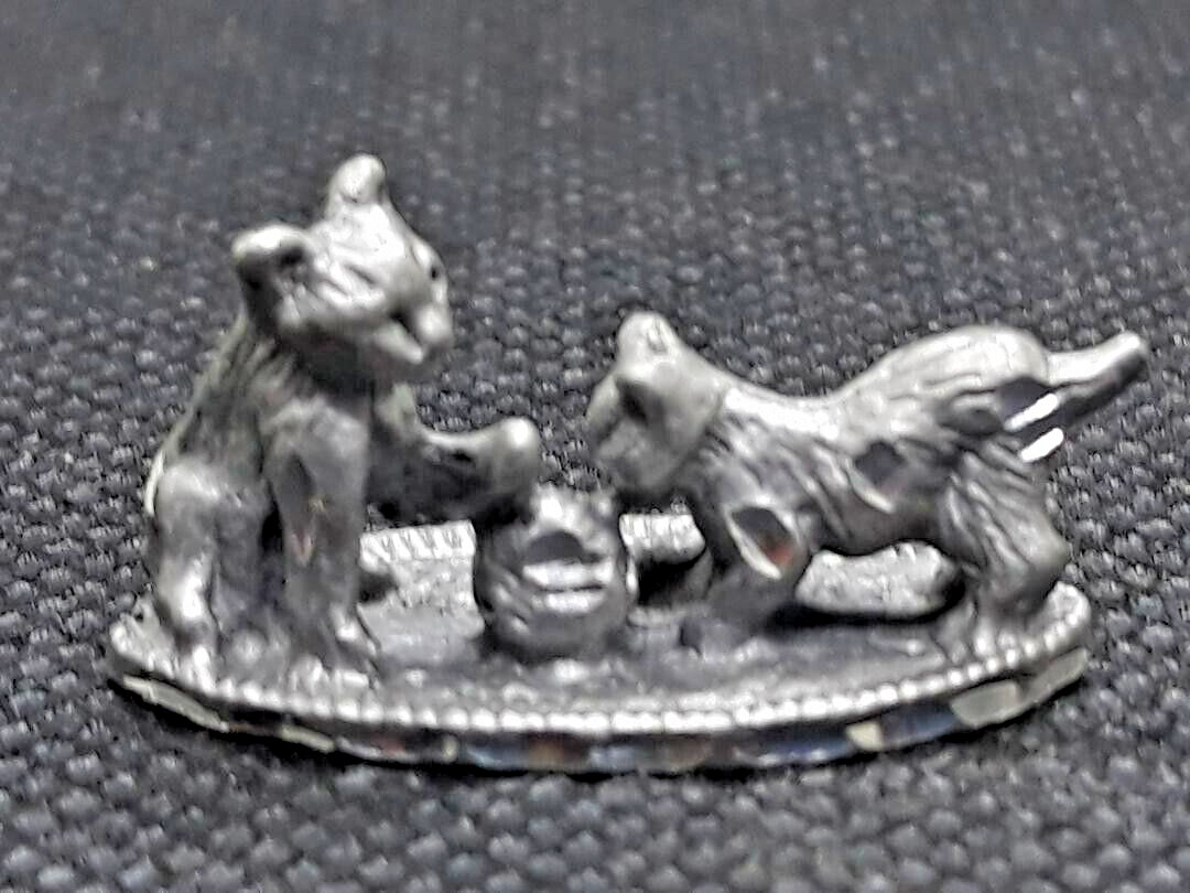 Vintage Cute Pewter Miniature Cats with Ball Of Yarn Statue Figurine