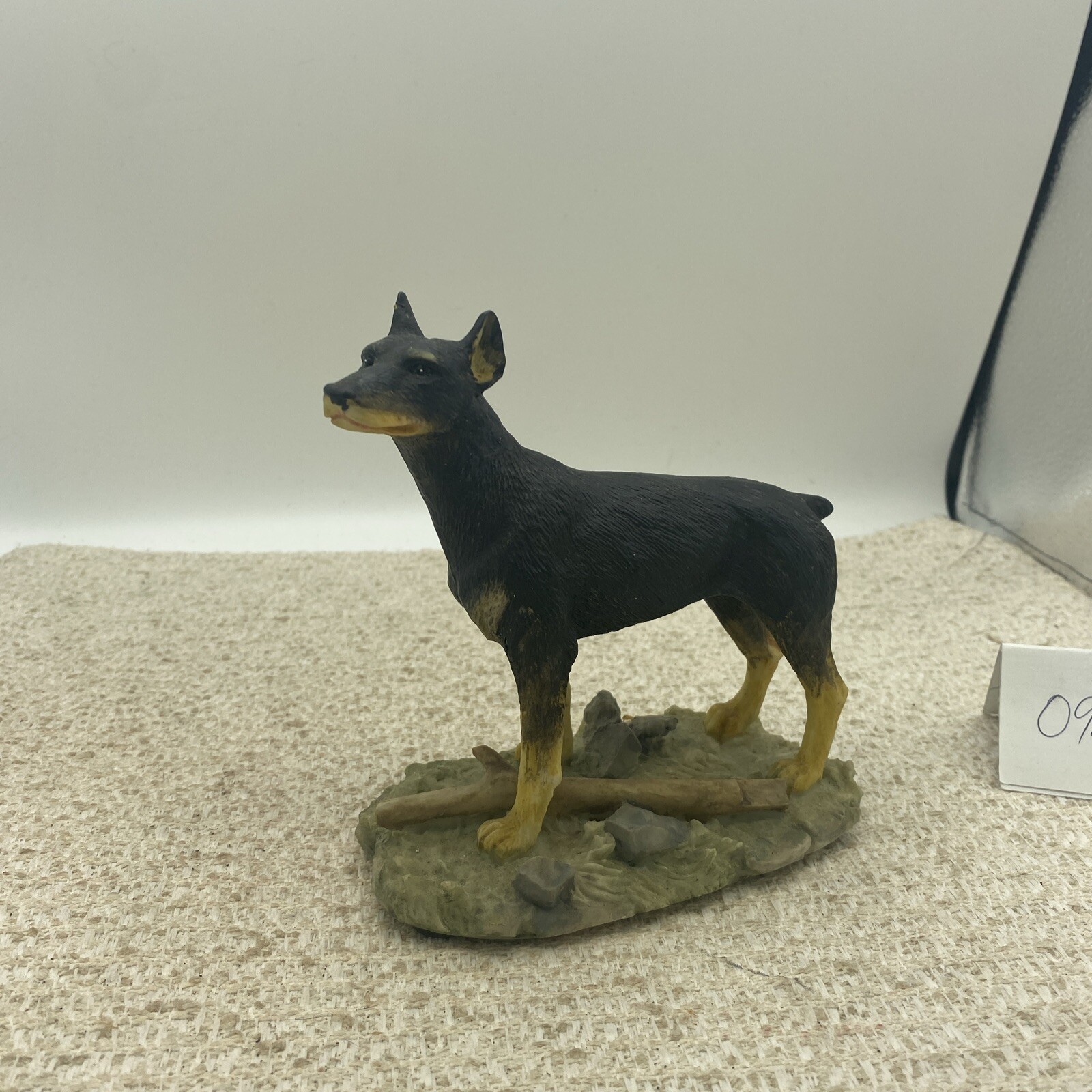 DOBERMAN PINSCHER FIGURINE Medium size 6”. Dog Statue With Mount Black