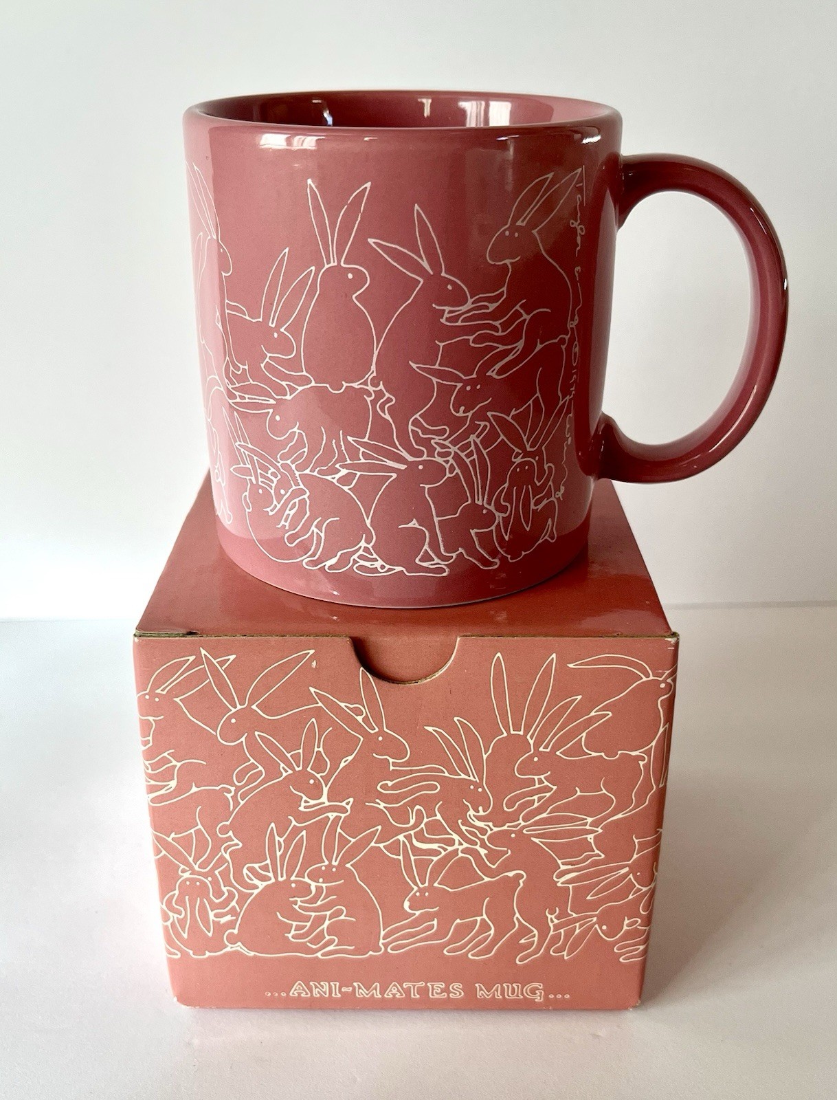 Vintage Taylor & NG Ani-Mates Naughty Bunny Rabbit Mug Pink Japan 1979-82 NOS