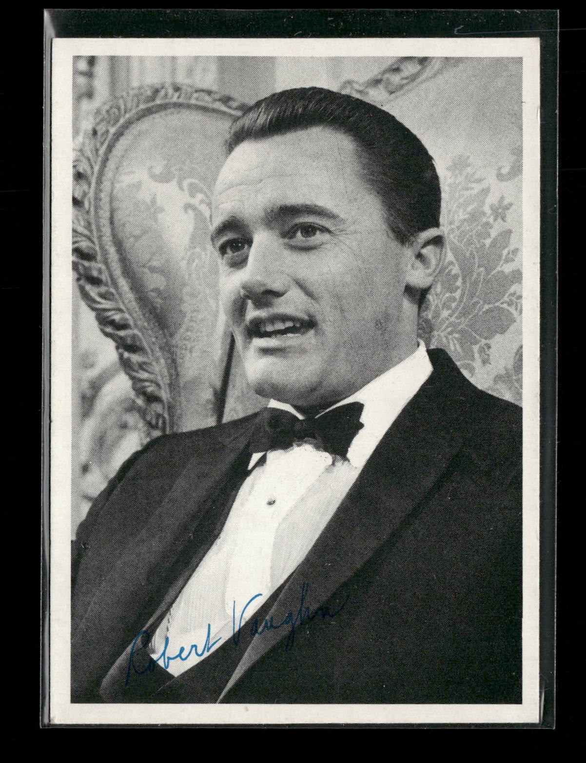 1965 Topps The Man From U.N.C.L.E #13 Napoleon Solo in a chair 1965 Topps The Man From U.N.C.L.E #13 Napoleon Solo in a chair