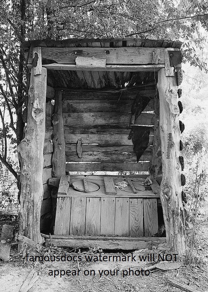 Outhouse PHOTO Alabama Rural Out house Bathroom Decor Photo Print Art 5x7