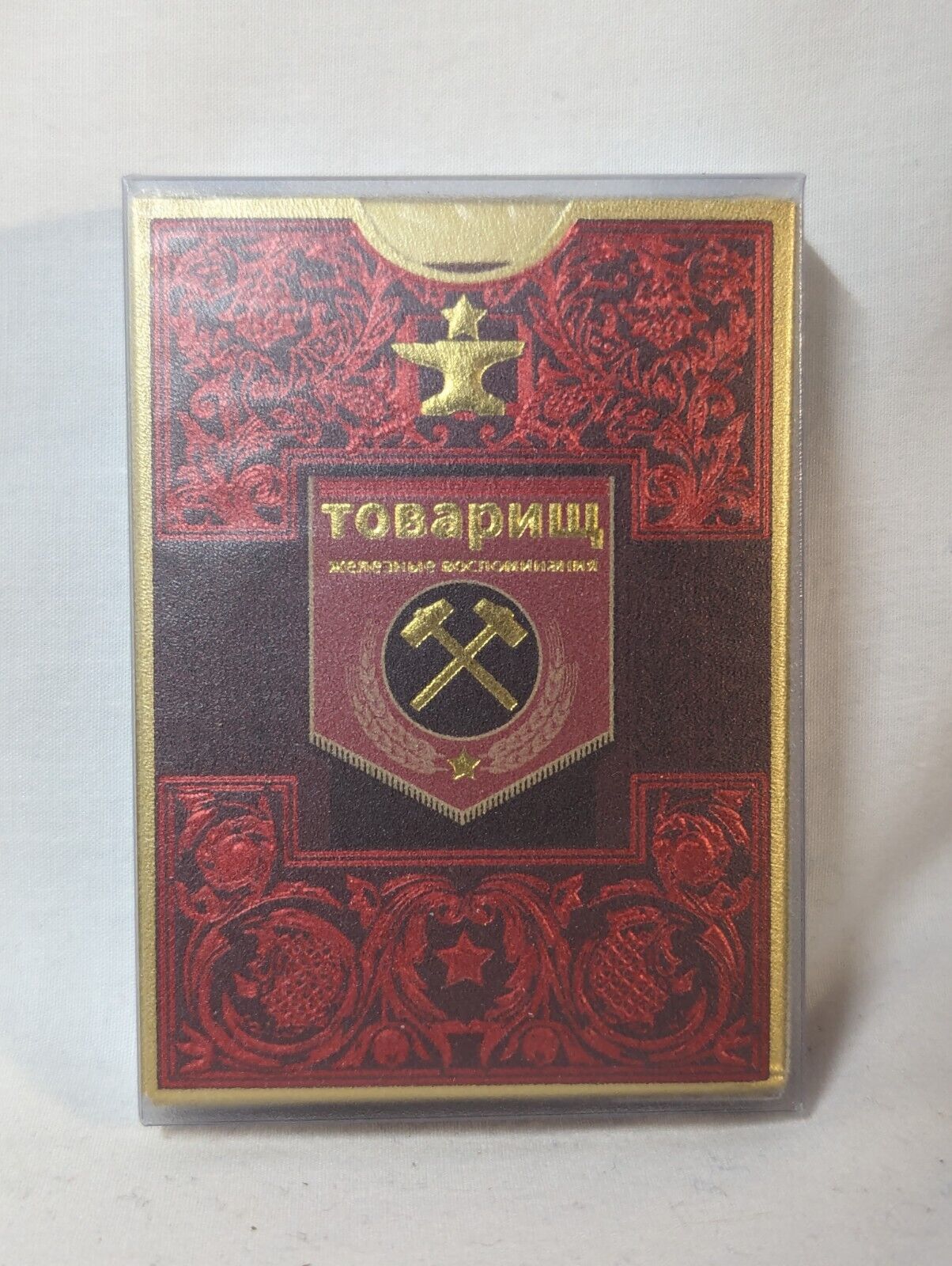 товарищи Comrade Gilded Red Playing Cards Vermillion Collection New/Sealed, MINT