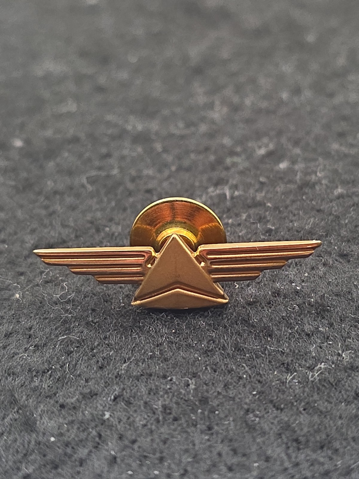 VTG Delta Airlines Service Pin 1/10 10K Gold Filled Proud Delta Airlines 