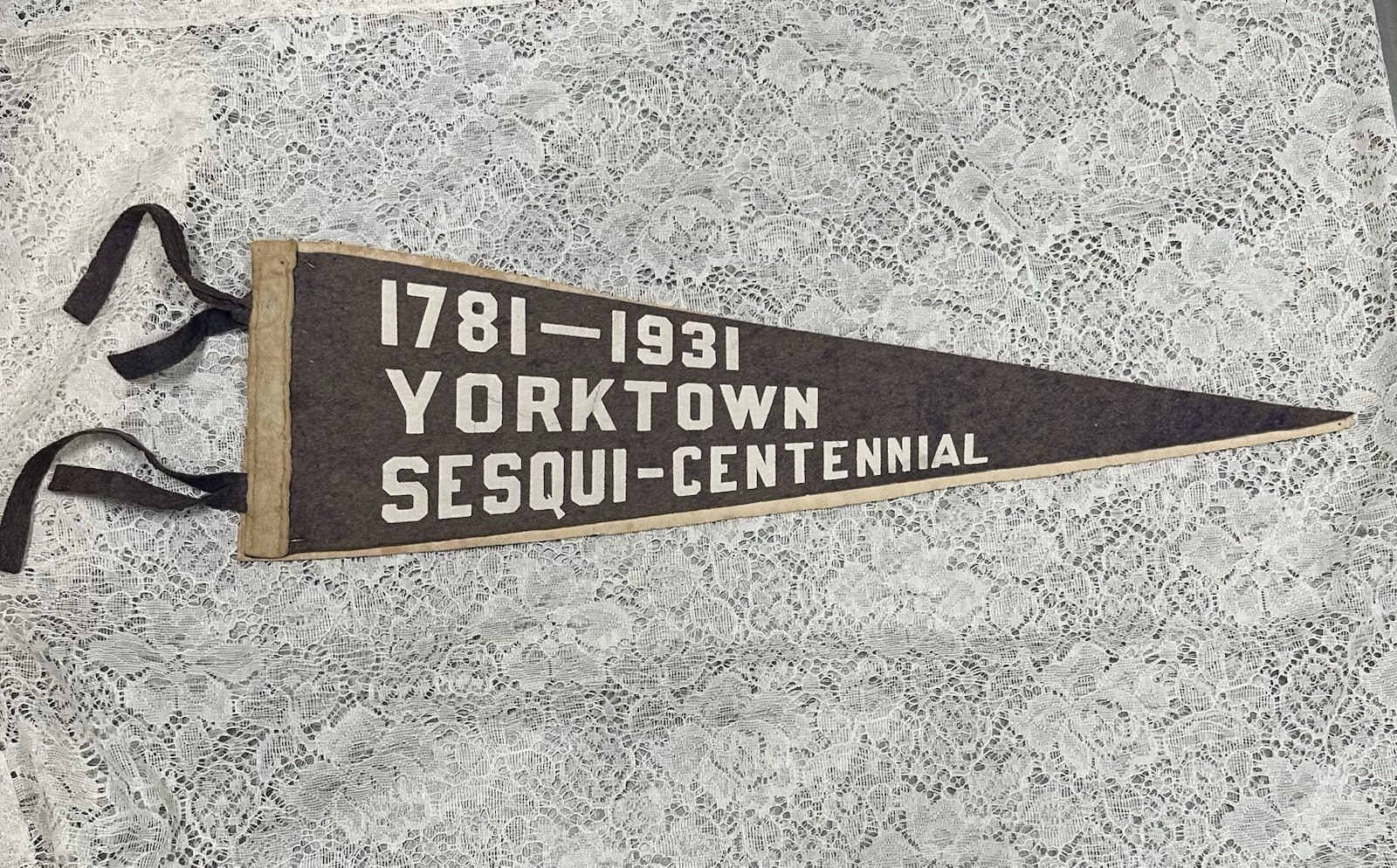 Antique 1931 Yorktown Sesquicentennial Felt Pennant 20\