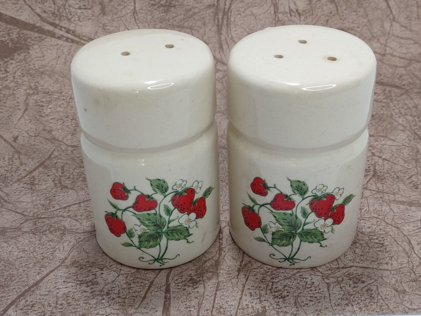 Strawberry  Cylinder Salt & Pepper Shakers. Vintage Collection 3.75