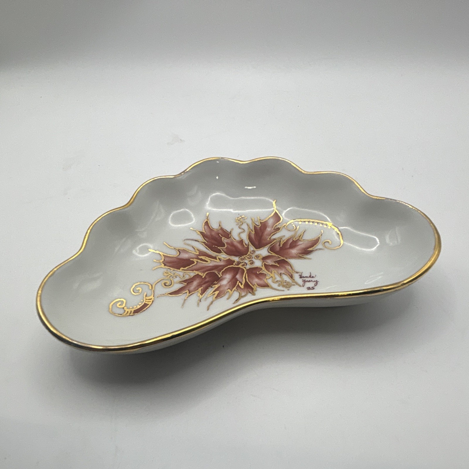 Vintage Hand Painted Porcelain Dish Pink Floral Gold Trim Signed Wanda Young Vintage Hand Painted Porcelain Dish Pink Floral Gold Trim Signed Wanda Young