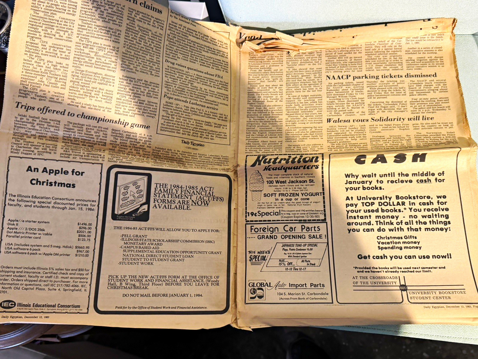 Daily Egyptian Newspaper SIU Salukis Jan 16 1983 Sports 1-AA NCAA Champions/1984 Daily Egyptian Newspaper SIU Salukis Jan 16 1983 Sports 1-AA NCAA Champions/1984