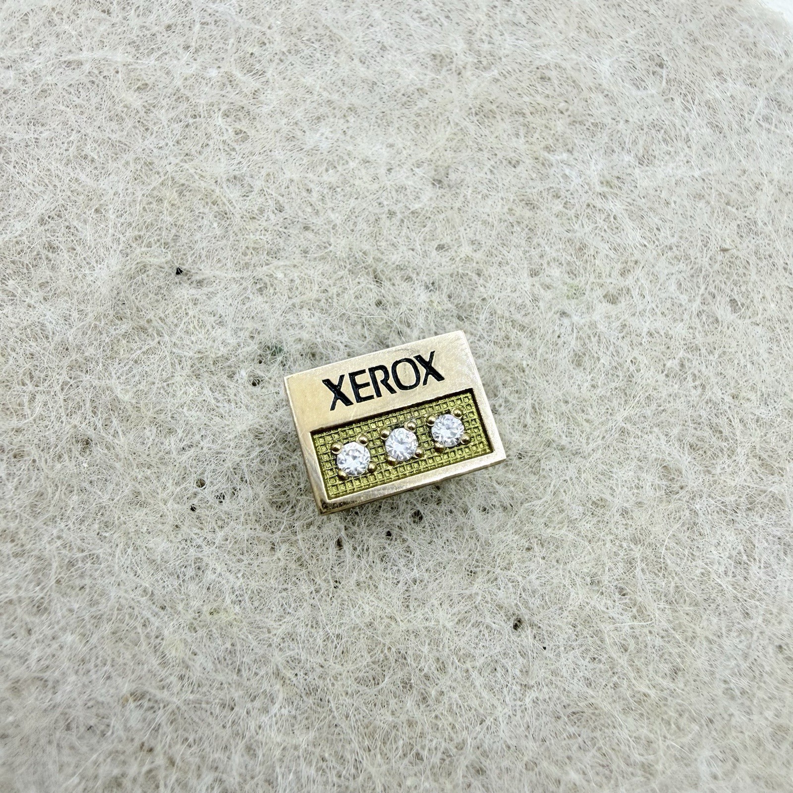 Vintage 10k Gold Xerox Corporation Employee Award Pin 3 Diamonds Vintage 10k Gold Xerox Corporation Employee Award Pin 3 Diamonds