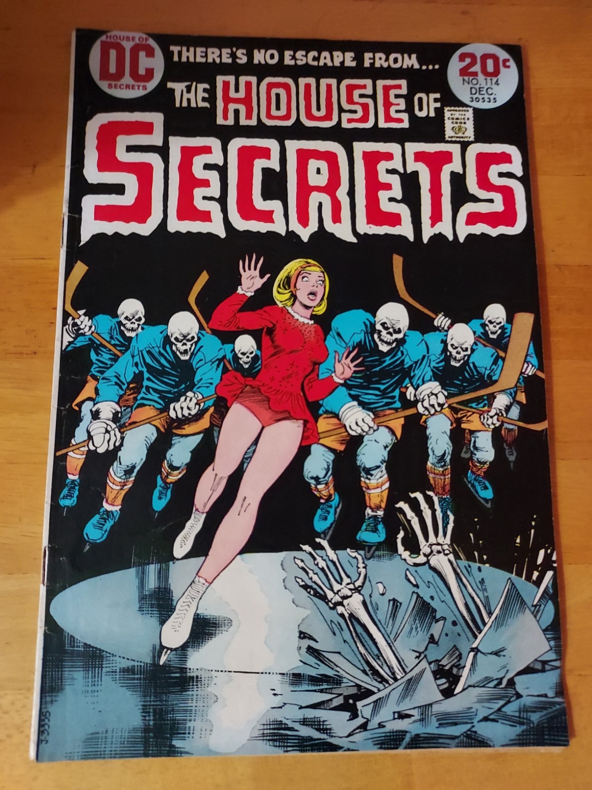 The House of Secrets DC Comic Book #114 (DEC 1973) VG Stain On Back
