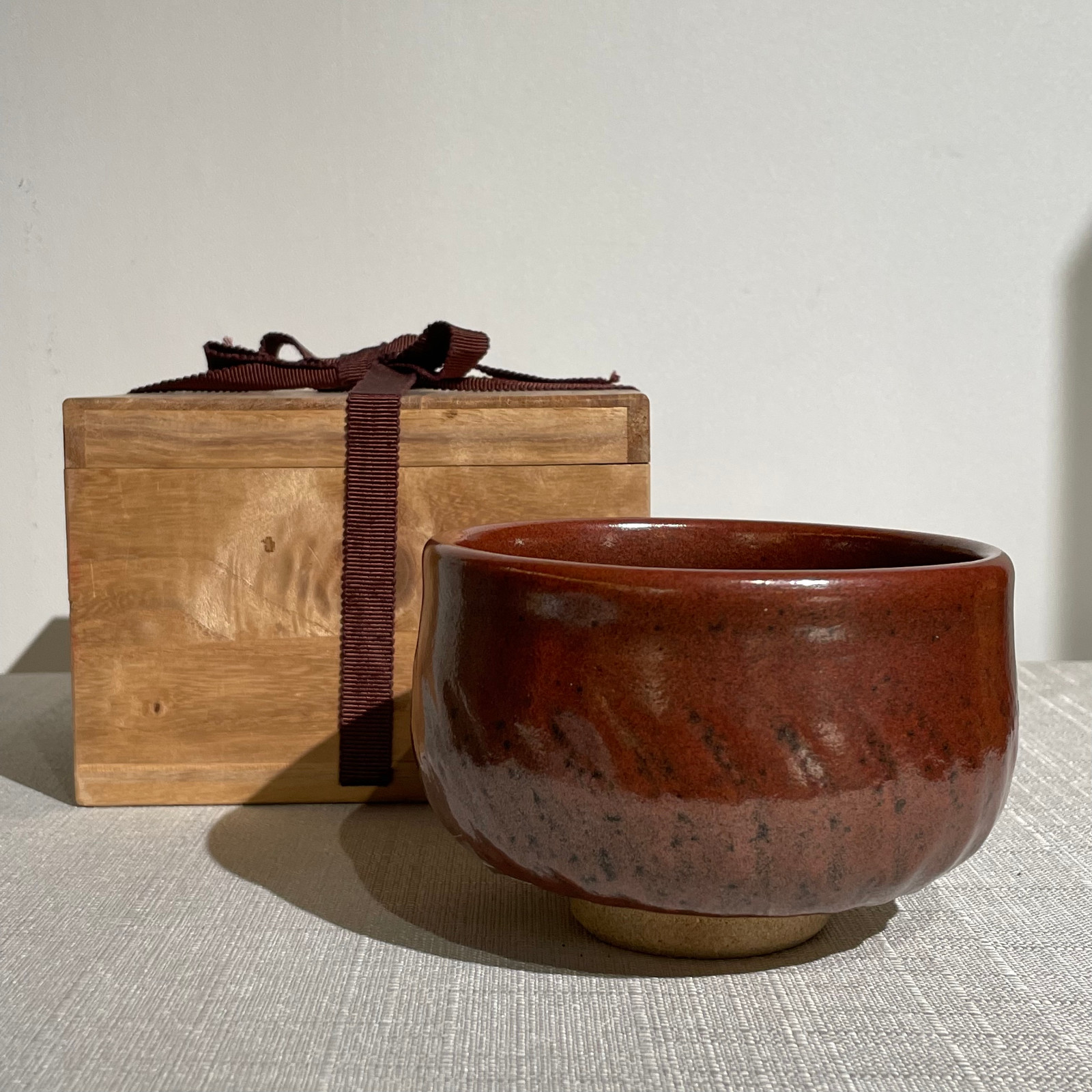 Japanese Mashiko Ware Kaki Glaze Matcha Bowl Signed 長  ShowaVintage Tomobako