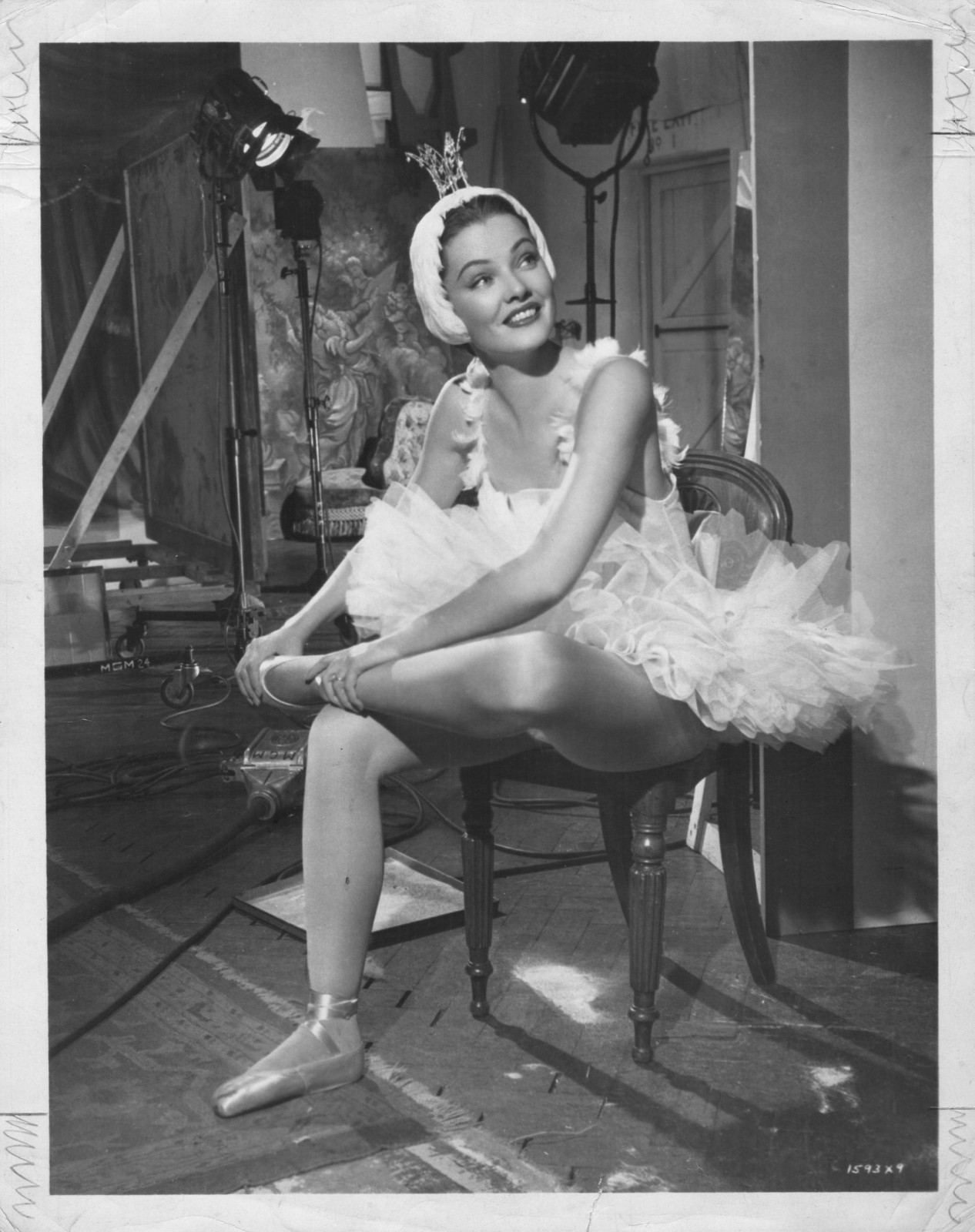 HOLLYWOOD GENE TIERNEY AS BALLET DANCER STUNNING PORTRAIT 1940s ORIG PHOTO MA77