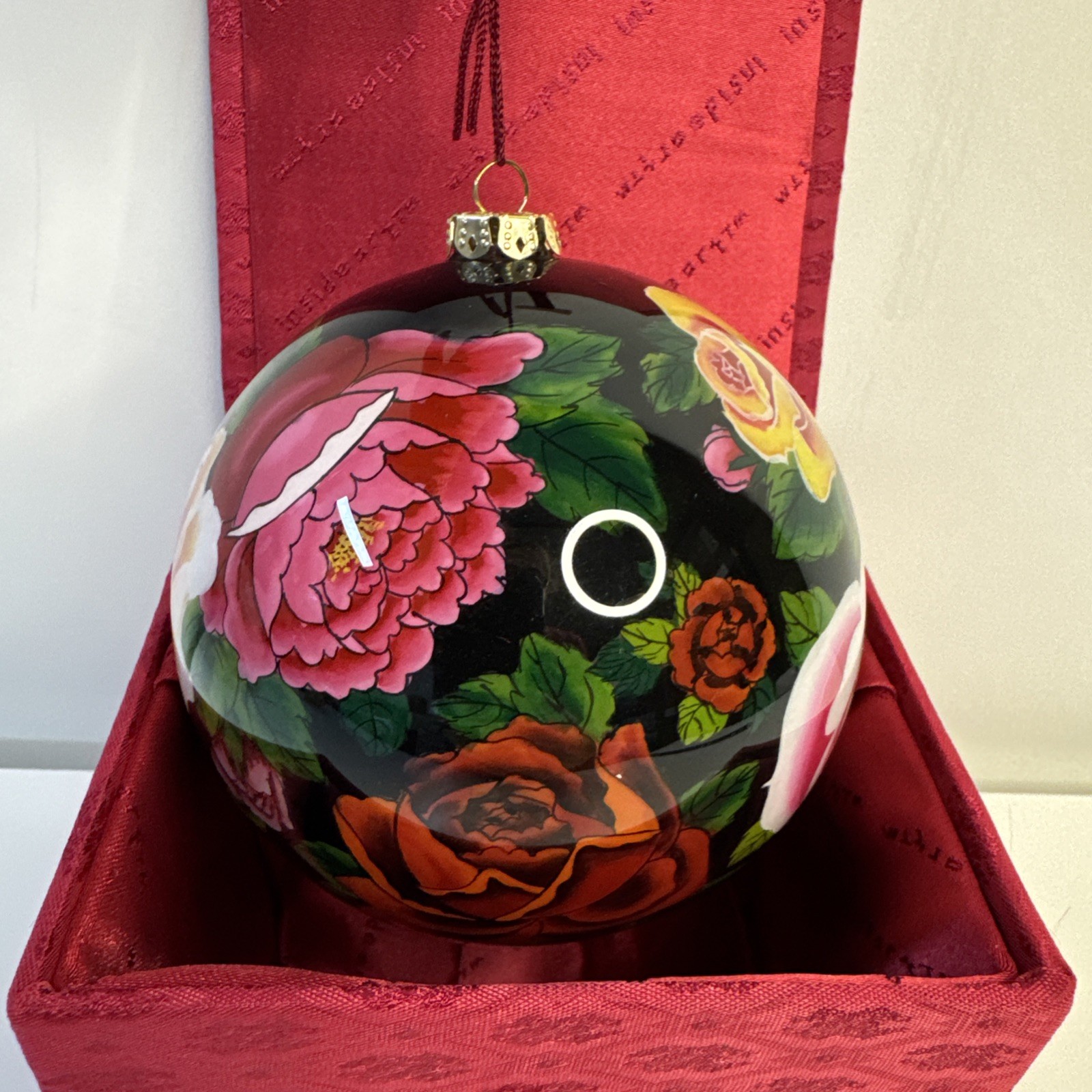 VTG Figi Inside Art Christmas Glass Ornament Christmas Roses NWT/Box, #1806/5000
