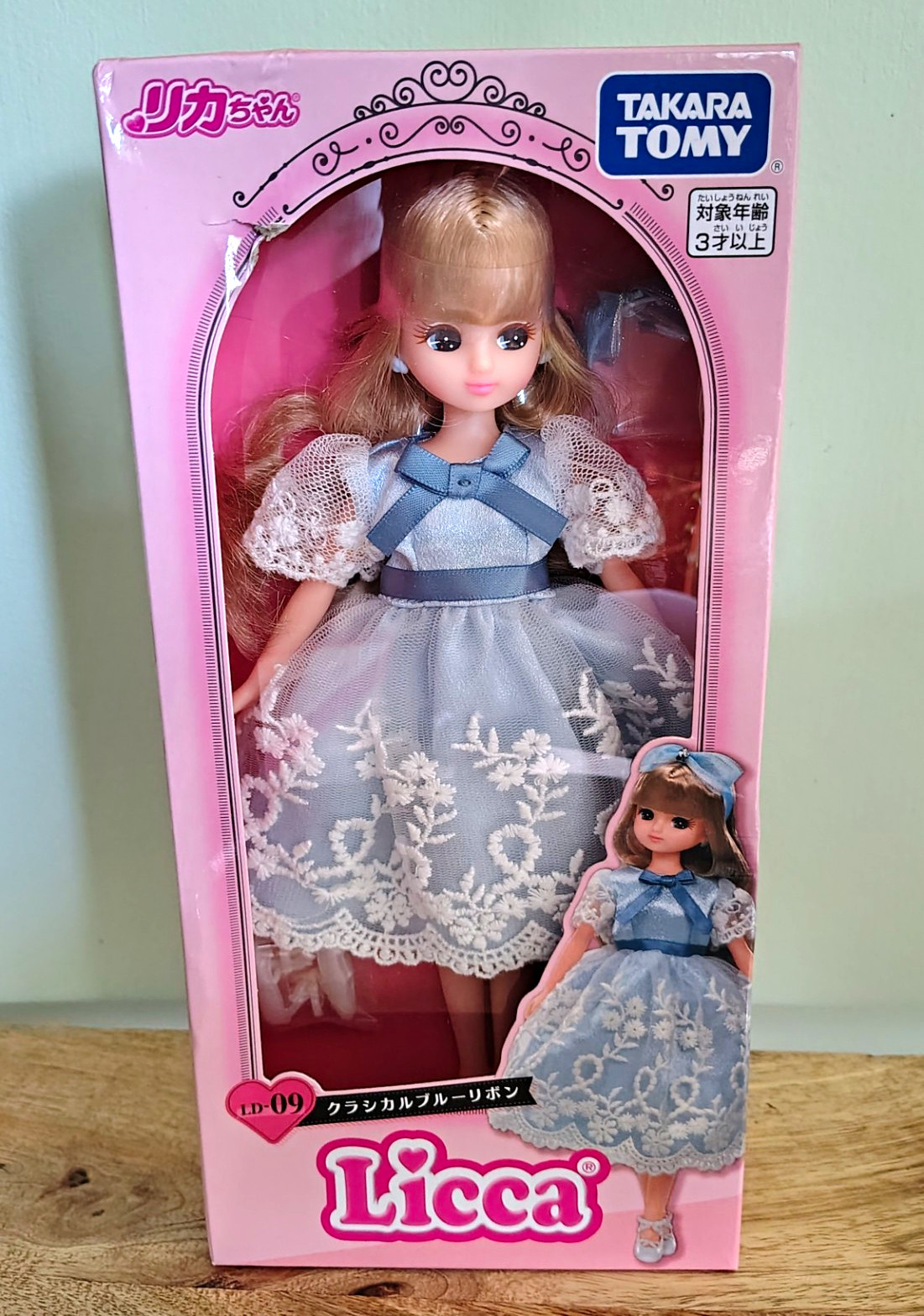 Takara TOMY Licca LD-09 Classical Blue Ribbon