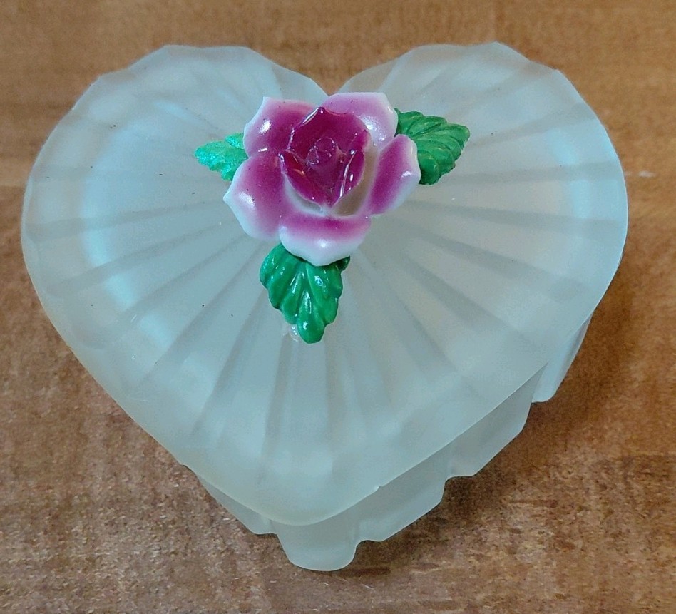 Vintage Frosted Glass Heart Trinket Box