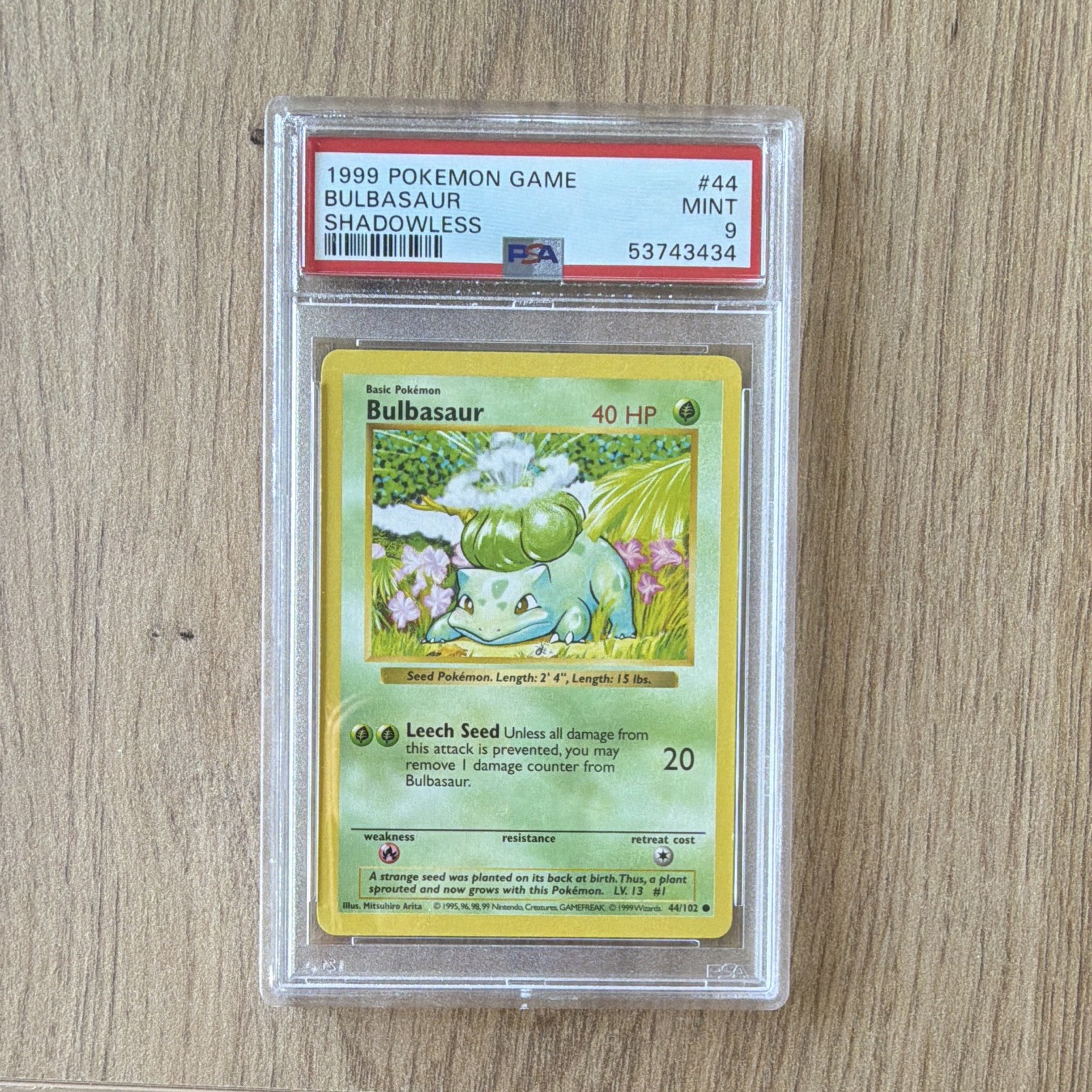 Pokemon TCG Bulbasaur Shadowless 1999 44/102 English PSA 9 PV 40 Base