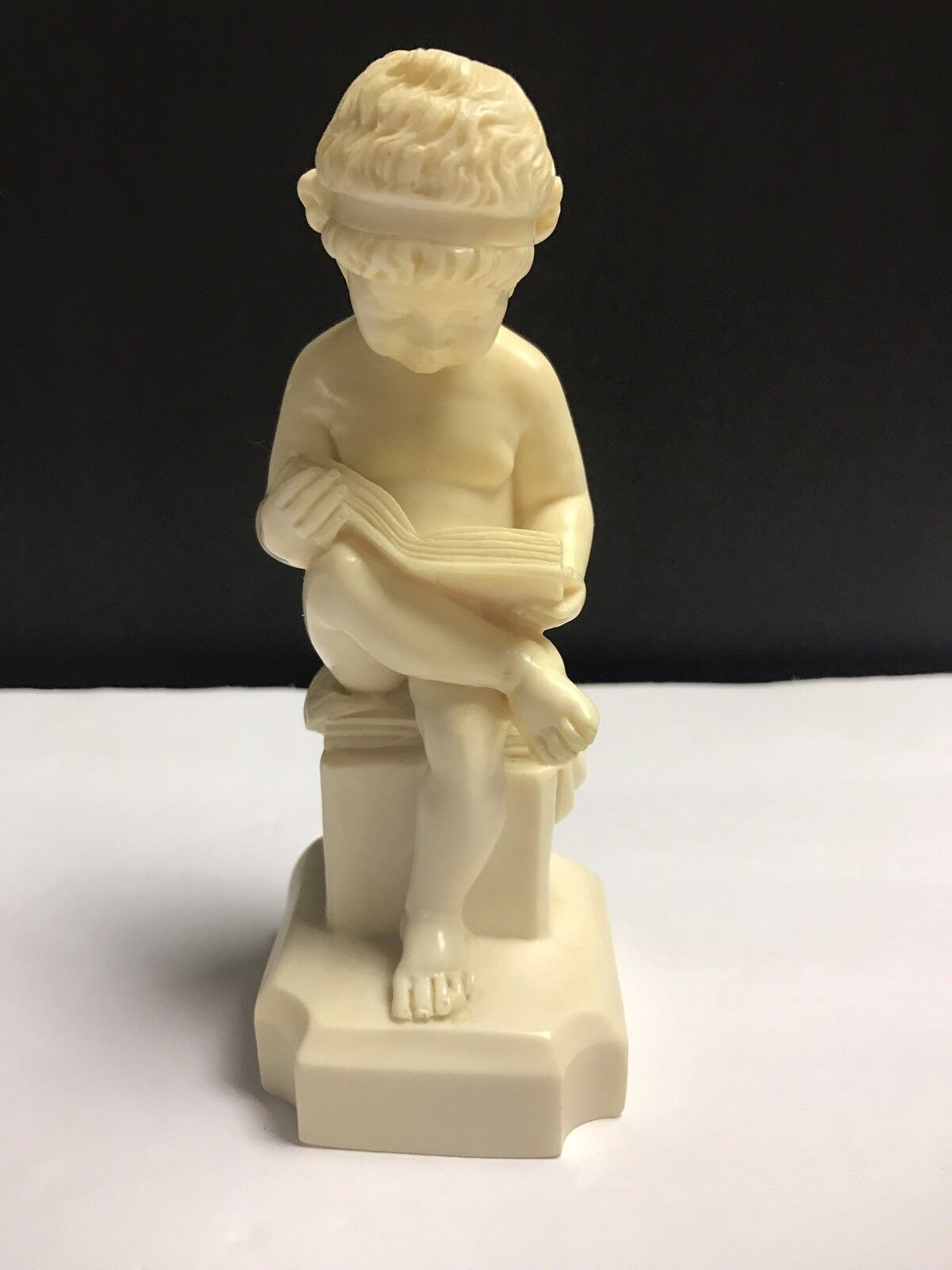 A.Santini Italy Boy Girl Reading Book Sculpture Figurine With Original Tag