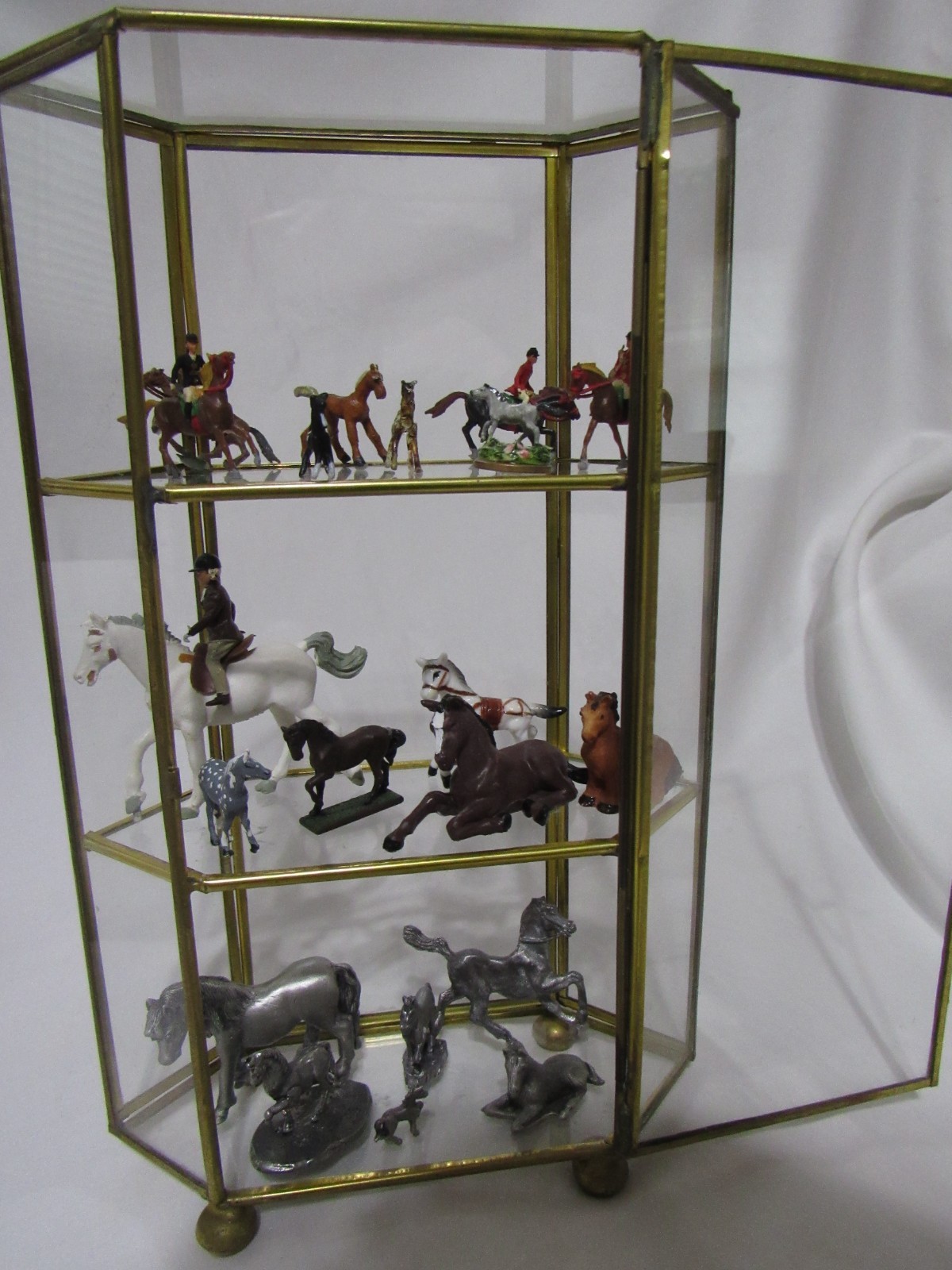 Lot of miniature pewter, plastic, porcelain vintage various makers micro horses Lot of miniature pewter, plastic, porcelain vintage various makers micro horses