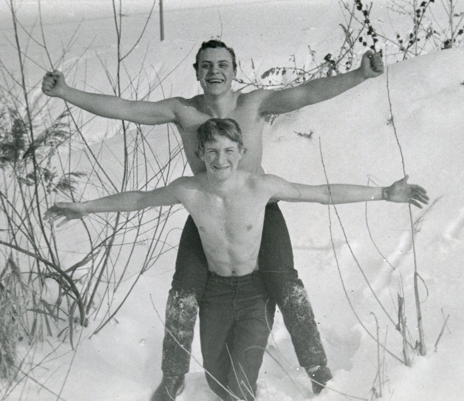 Shirtless affectionate Handsome young men couple hug in love beach gay vtg photo